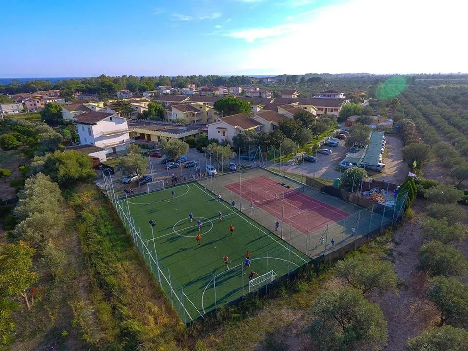 Tennis court, Bird's-eye View in Apulia Hotel Sellia Marina