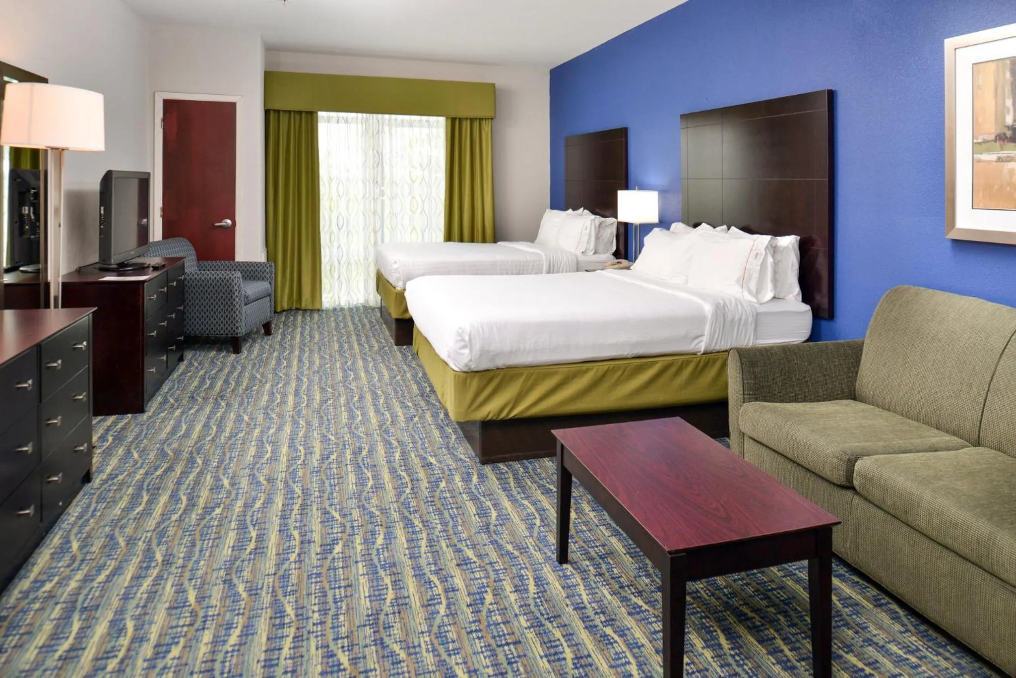 Photo of the whole room, Bed in Holiday Inn Express & Suites San Antonio South by IHG