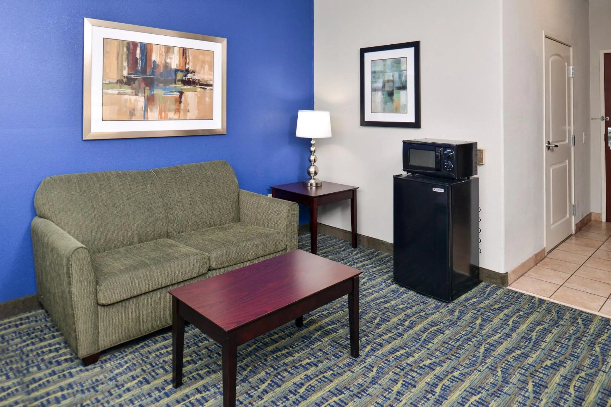 Photo of the whole room in Holiday Inn Express & Suites San Antonio South by IHG