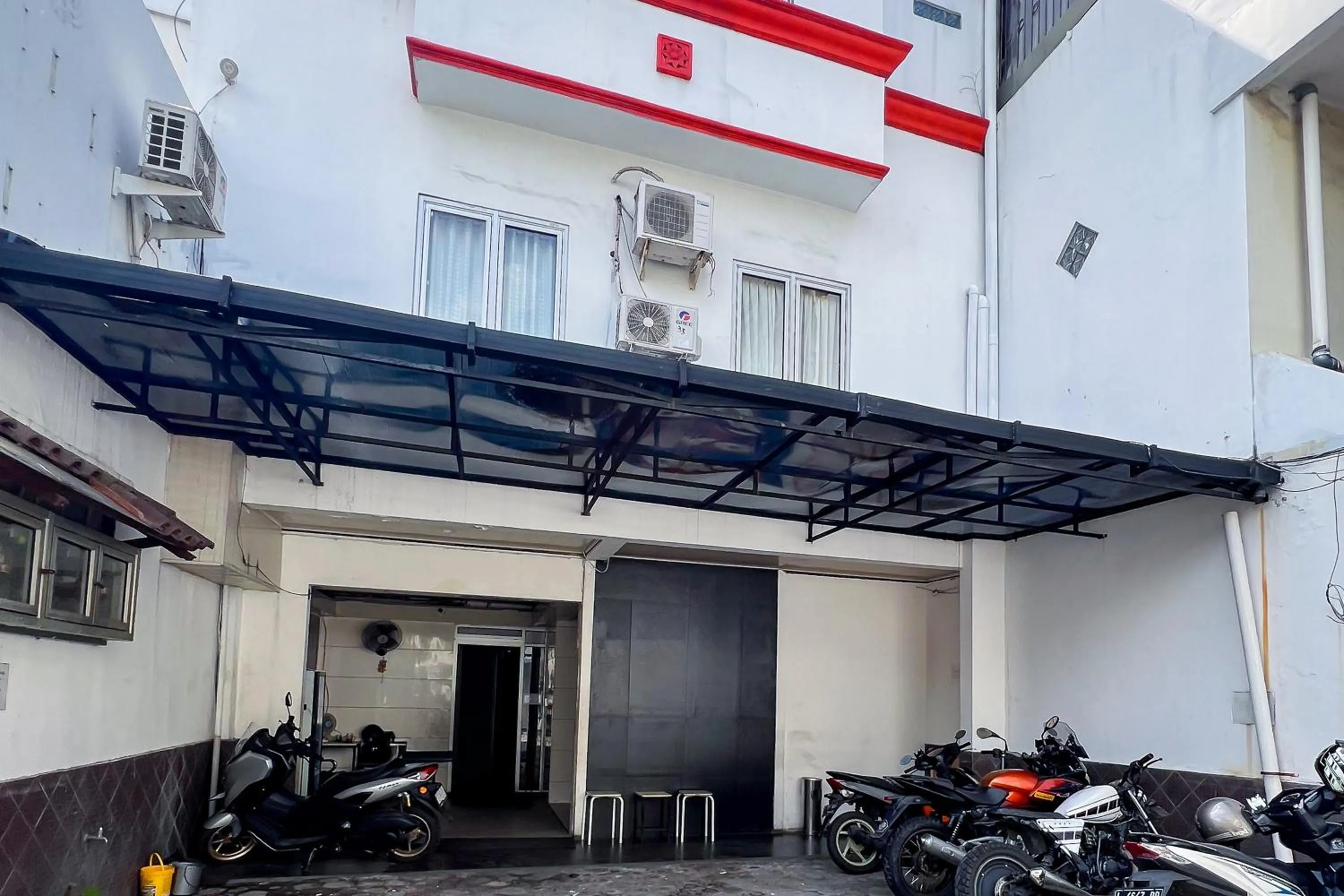 Property building in Wisma Berkat