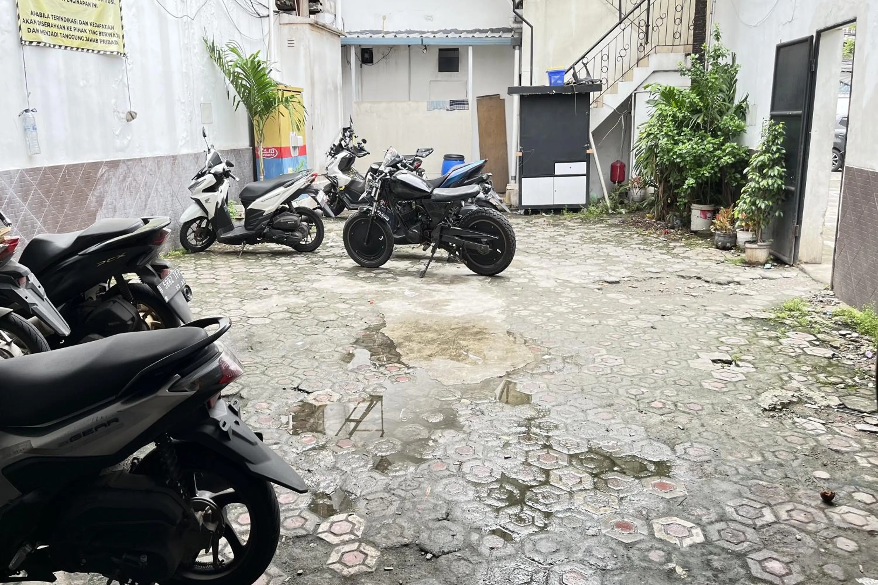 Parking in Wisma Berkat