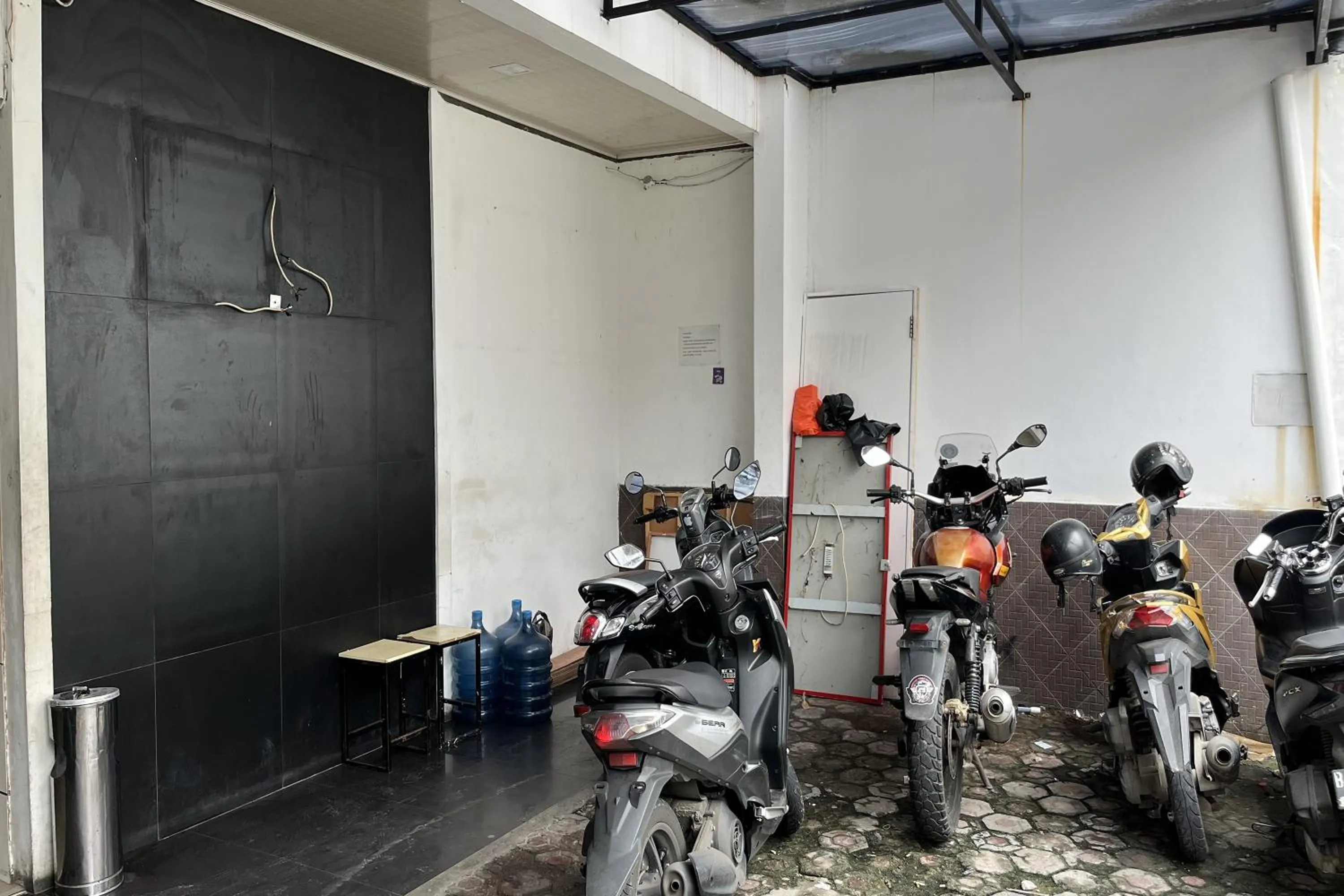 Property building in Wisma Berkat