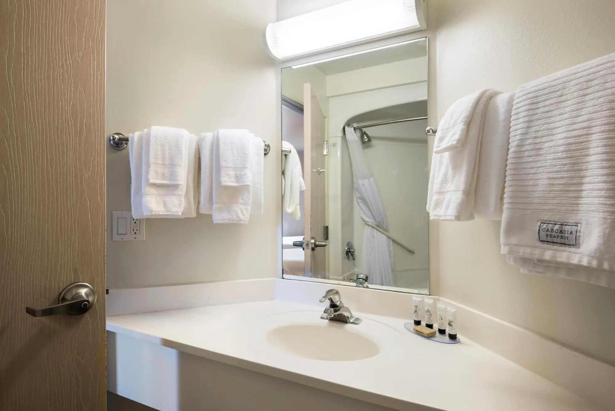 Bathroom in Red Lion Inn & Suites Butte