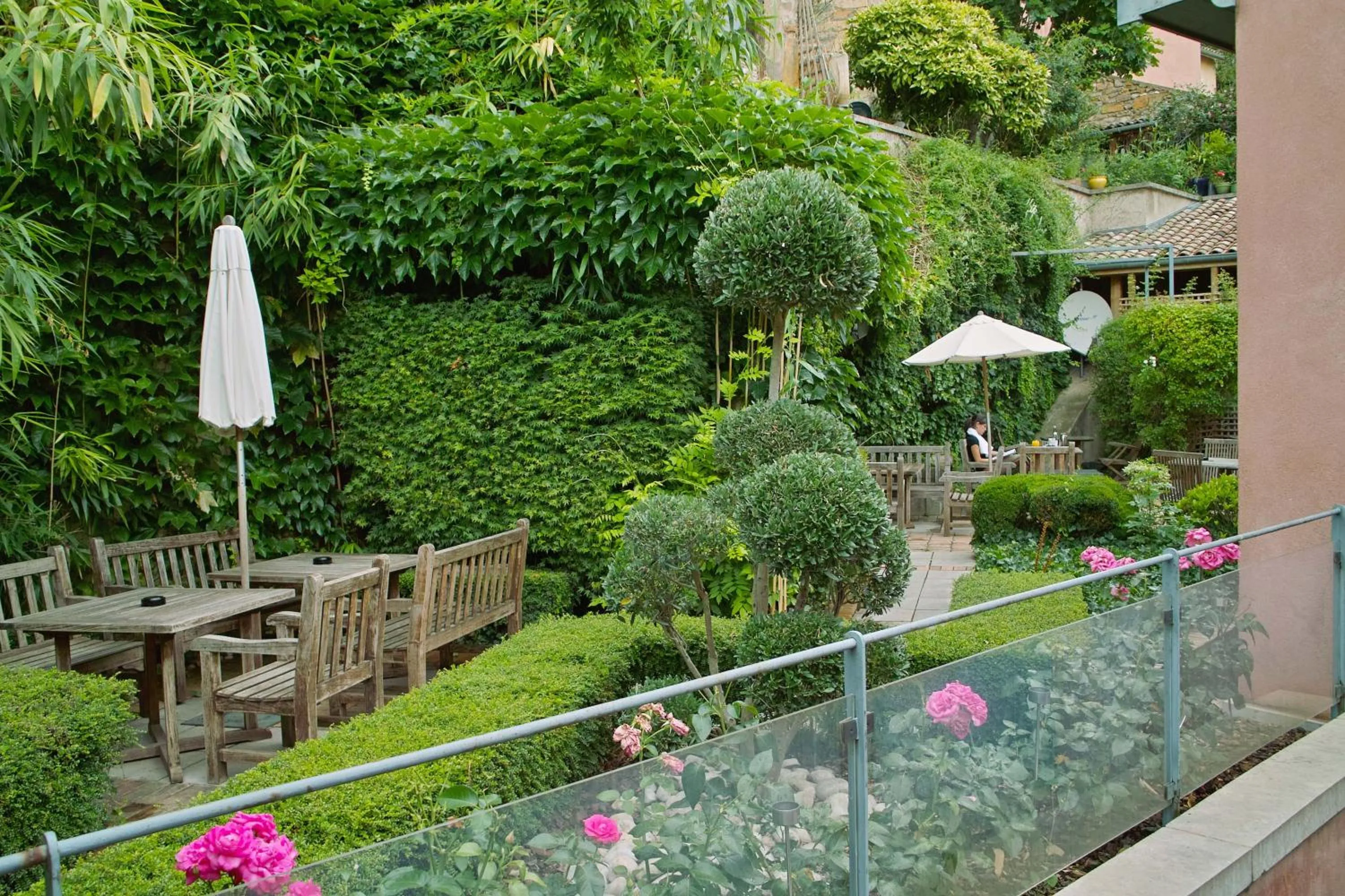 Garden in Cour des Loges Lyon, A Radisson Collection Hotel