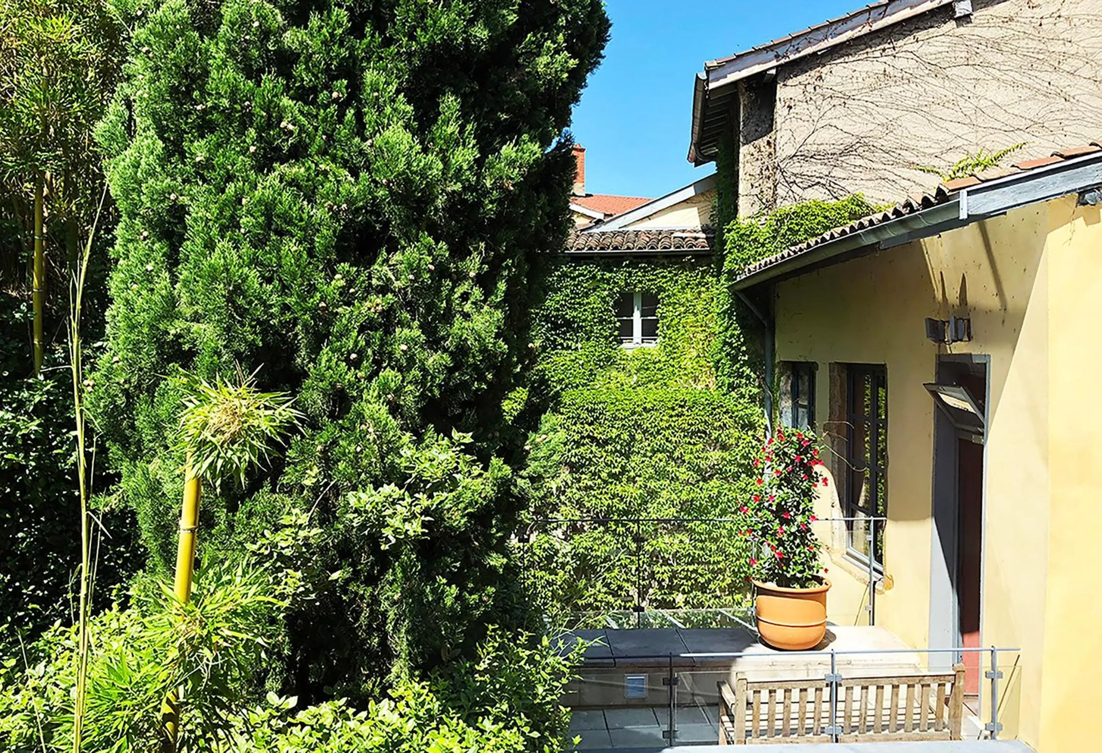 Balcony/Terrace in Cour des Loges Lyon, A Radisson Collection Hotel