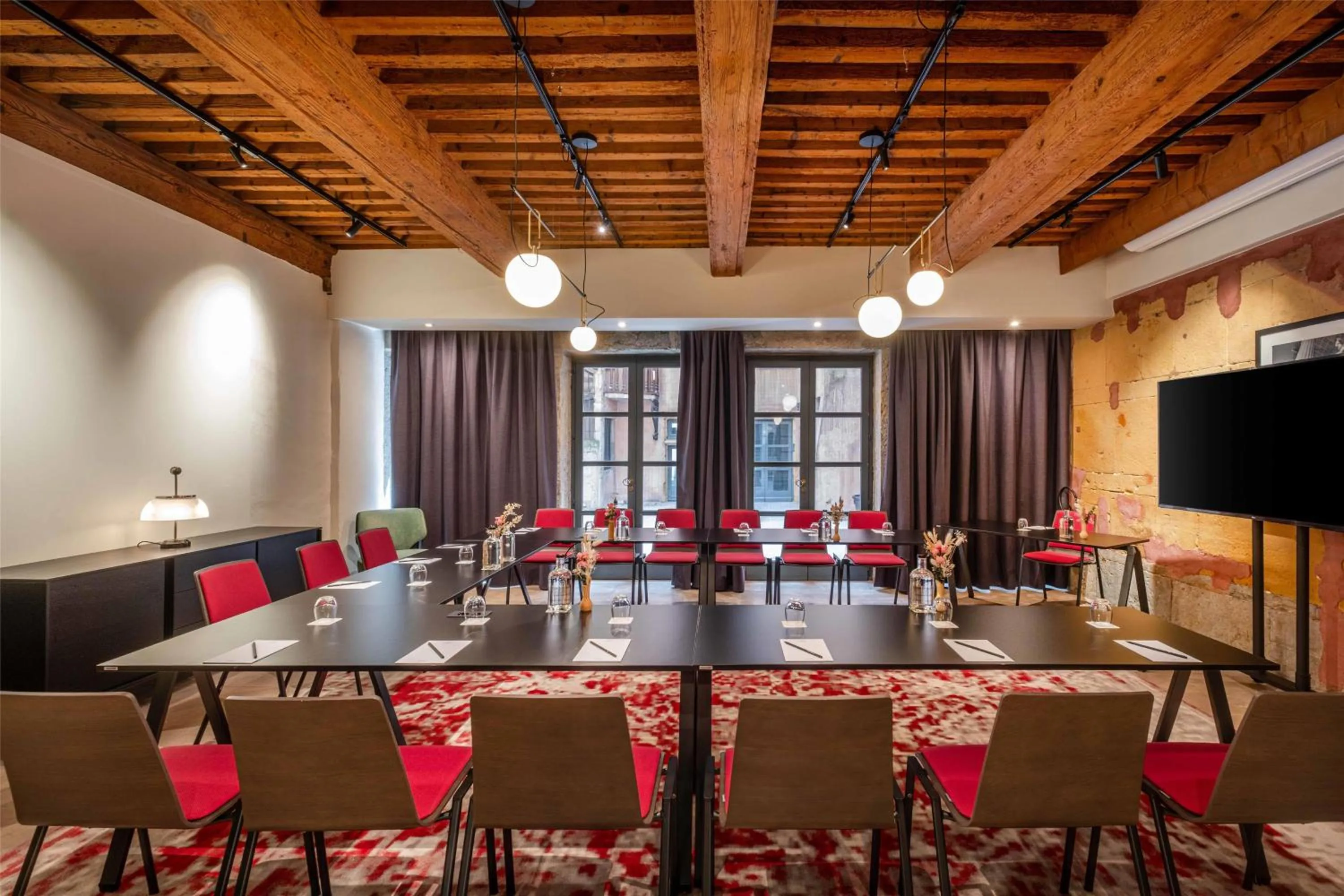Meeting/conference room in Cour des Loges Lyon, A Radisson Collection Hotel