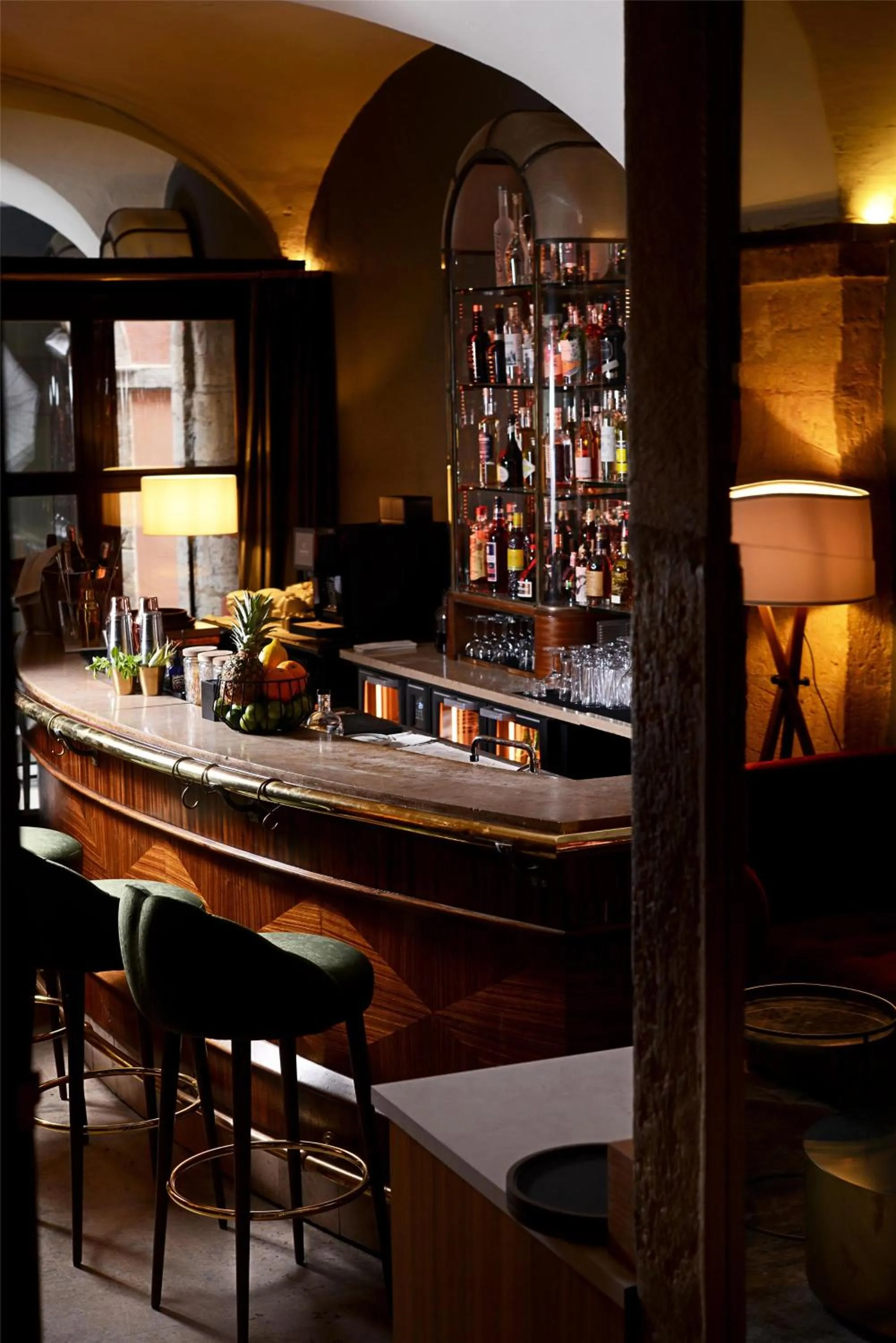 Lounge or bar in Cour des Loges Lyon, A Radisson Collection Hotel