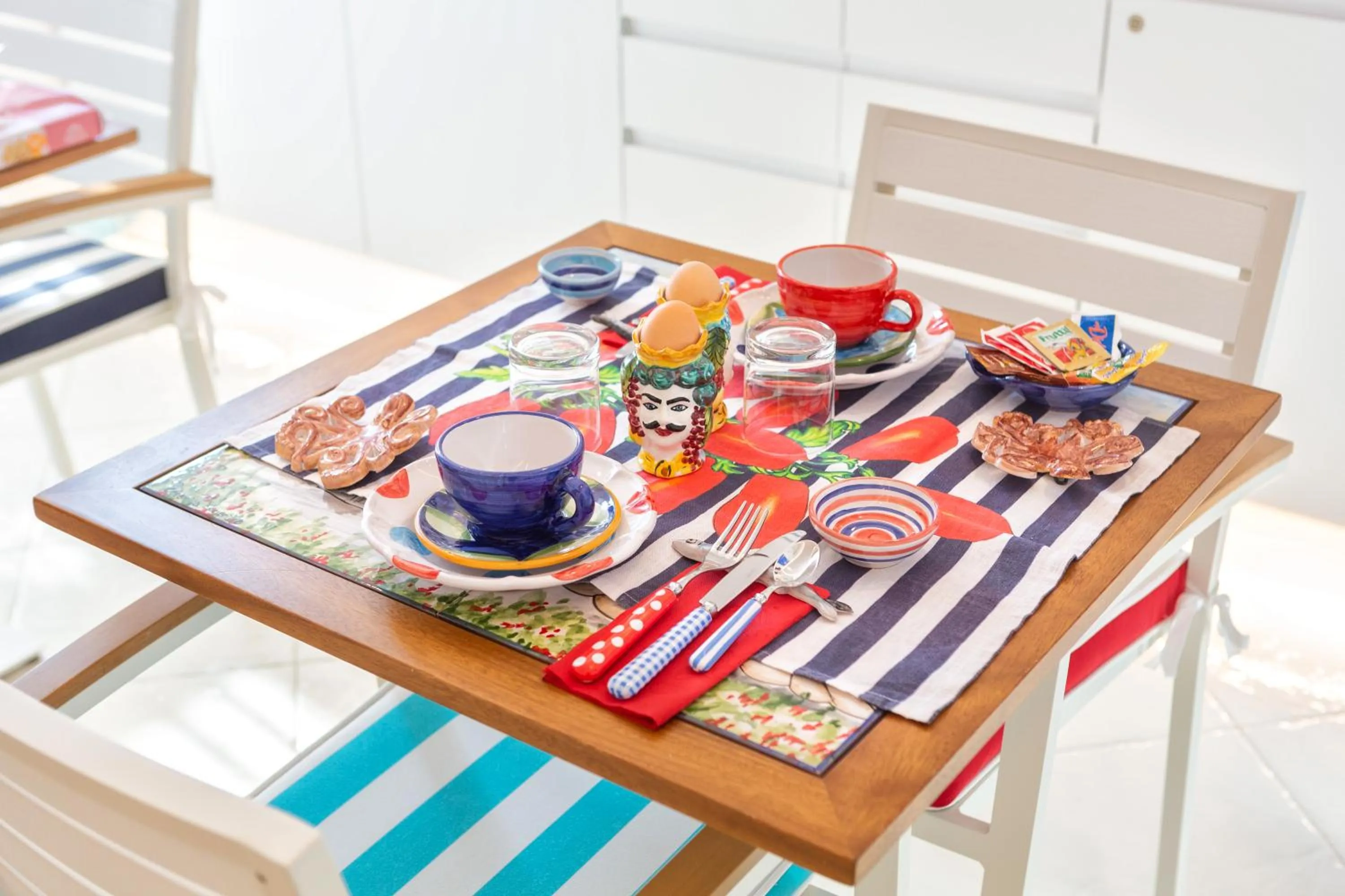 Breakfast in YourHome - Sersale Suites