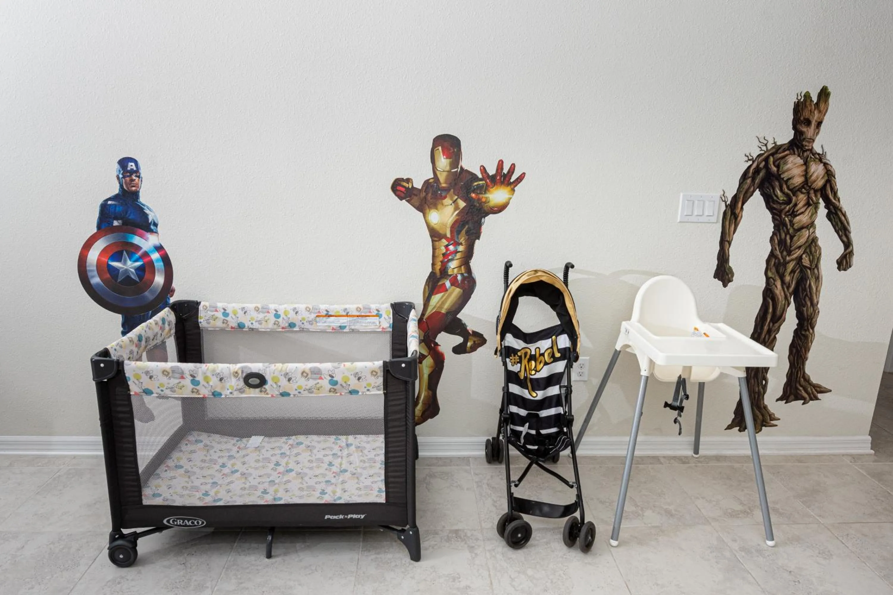 H - New 2 Bedroom Condo - 5 Miles to Disney - Free Water Park