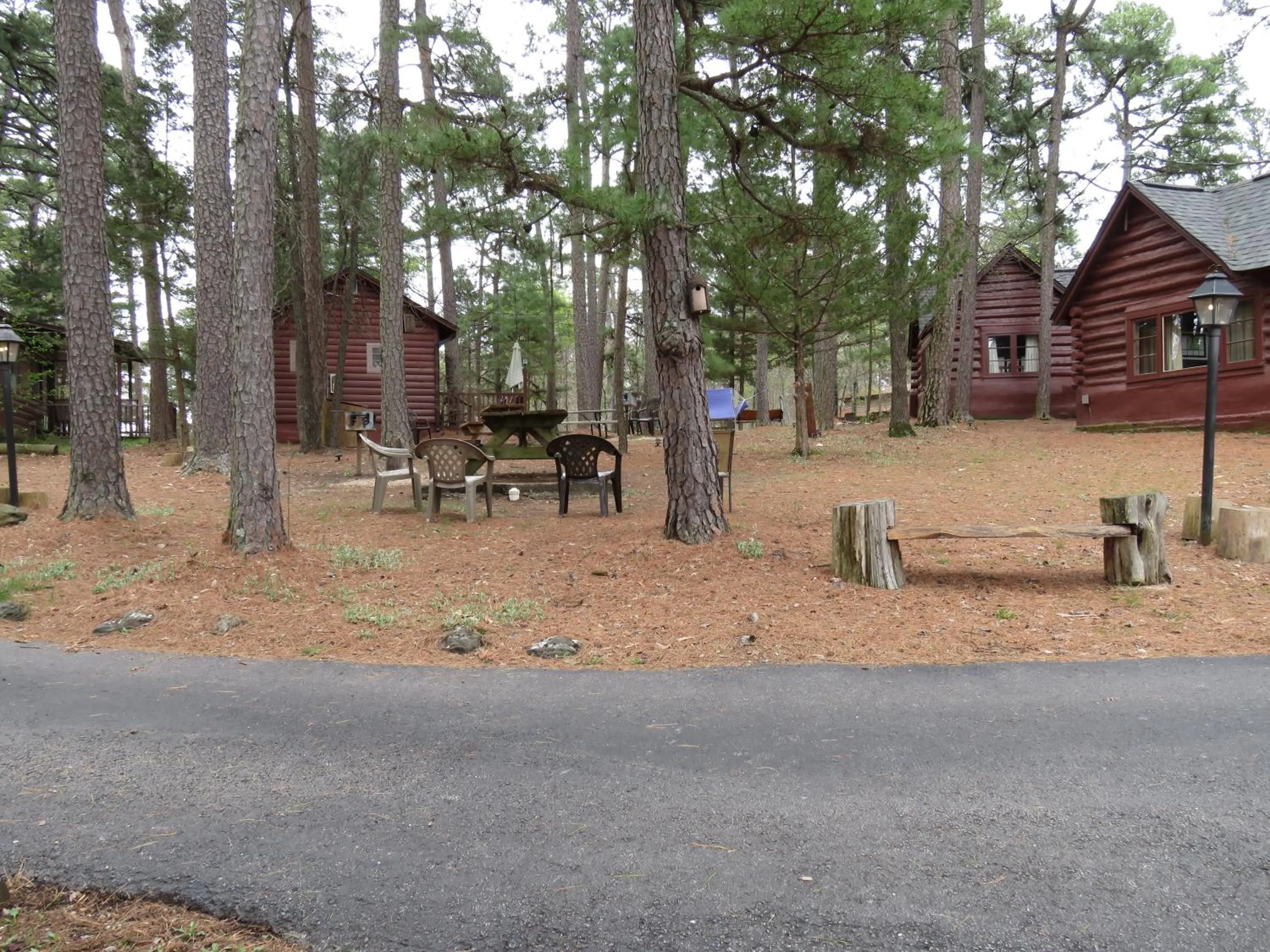 Property building in Tall Pines Inn