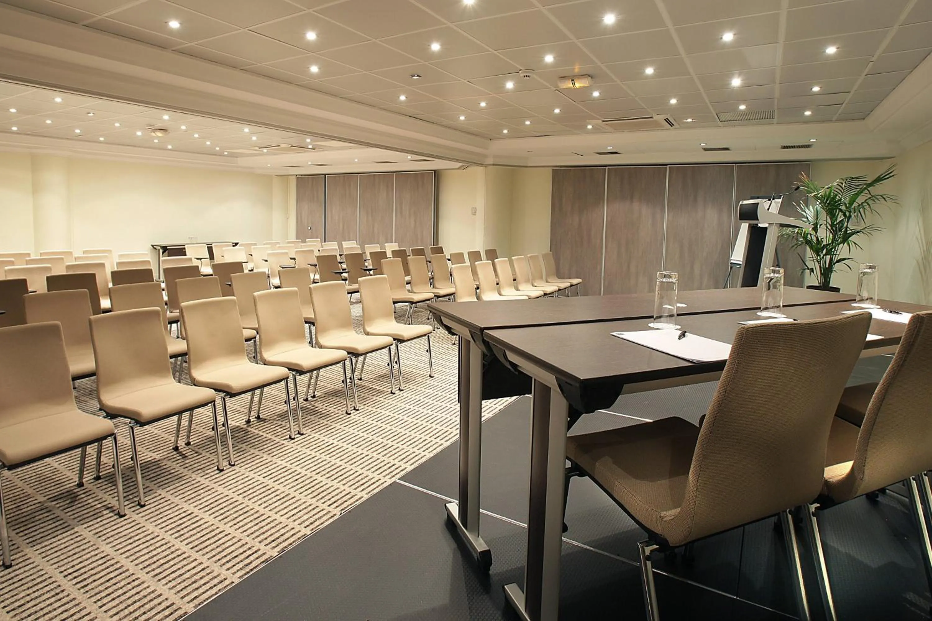 Meeting/conference room in AC Hotel by Marriott Ambassadeur Antibes - Juan Les Pins