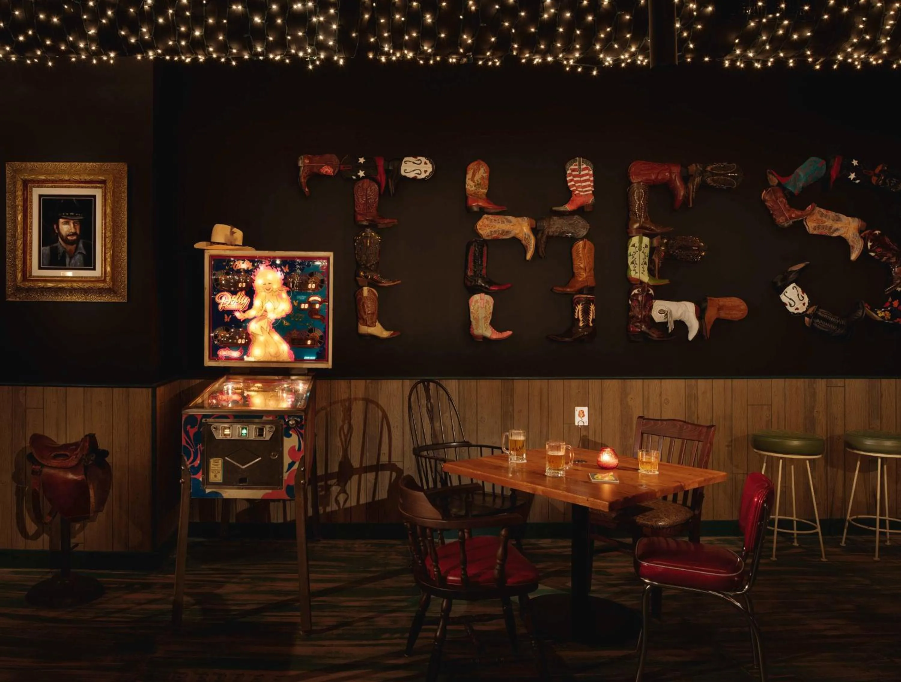 Lounge or bar in Graduate by Hilton Nashville