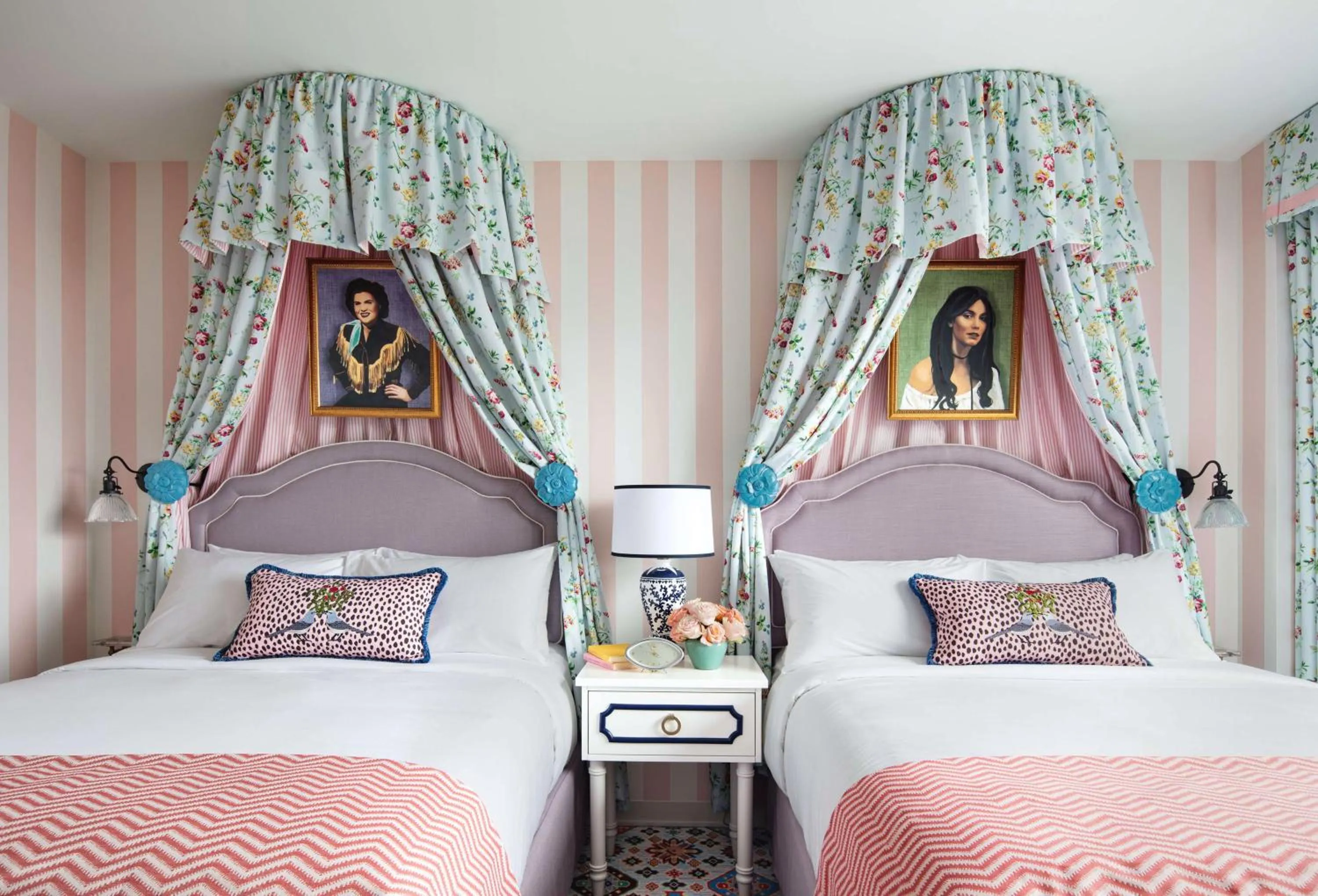 Bed in Graduate by Hilton Nashville