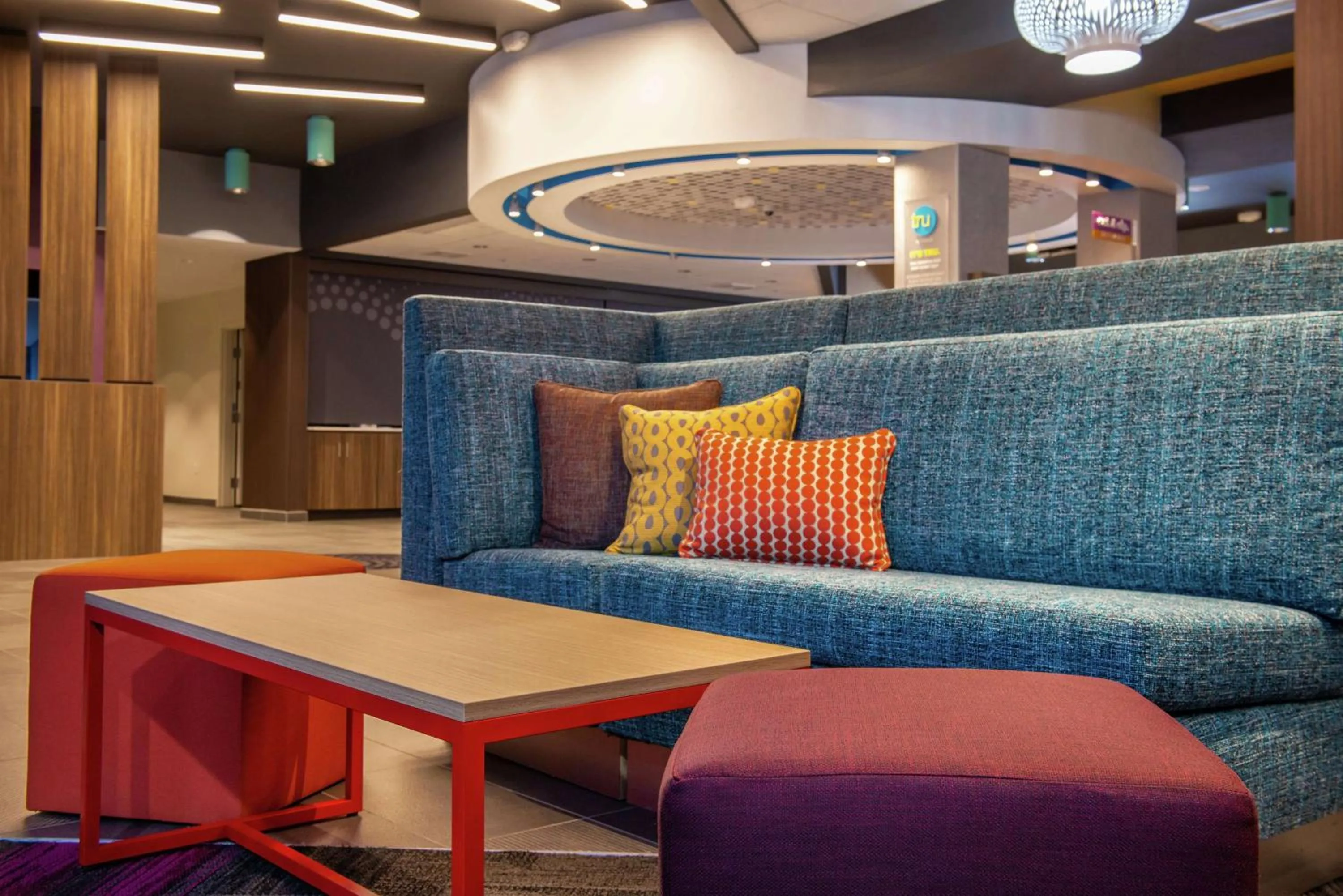 Lobby or reception in Tru By Hilton Elkhart, In