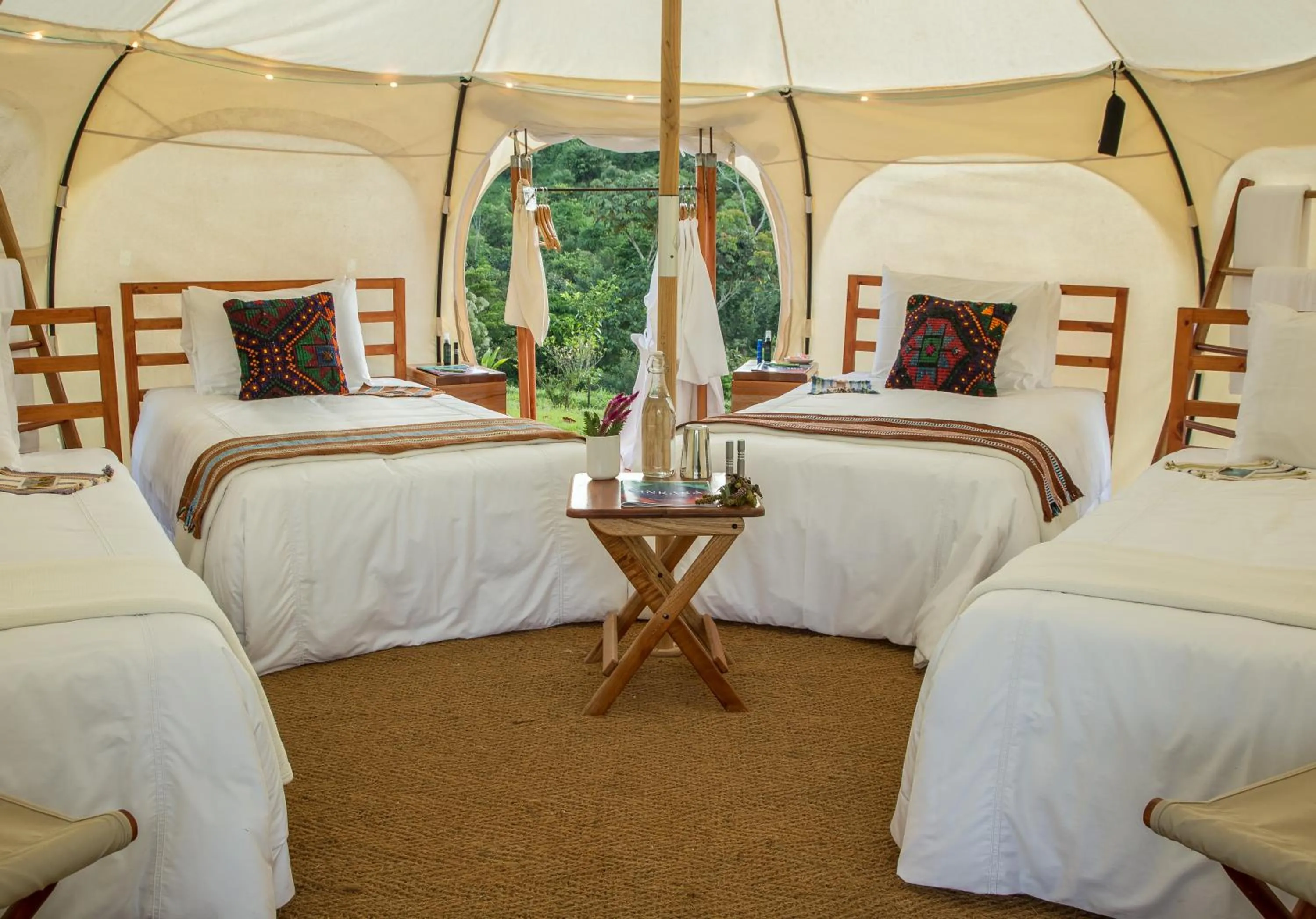 Bed in Kinkara Luxury Retreat