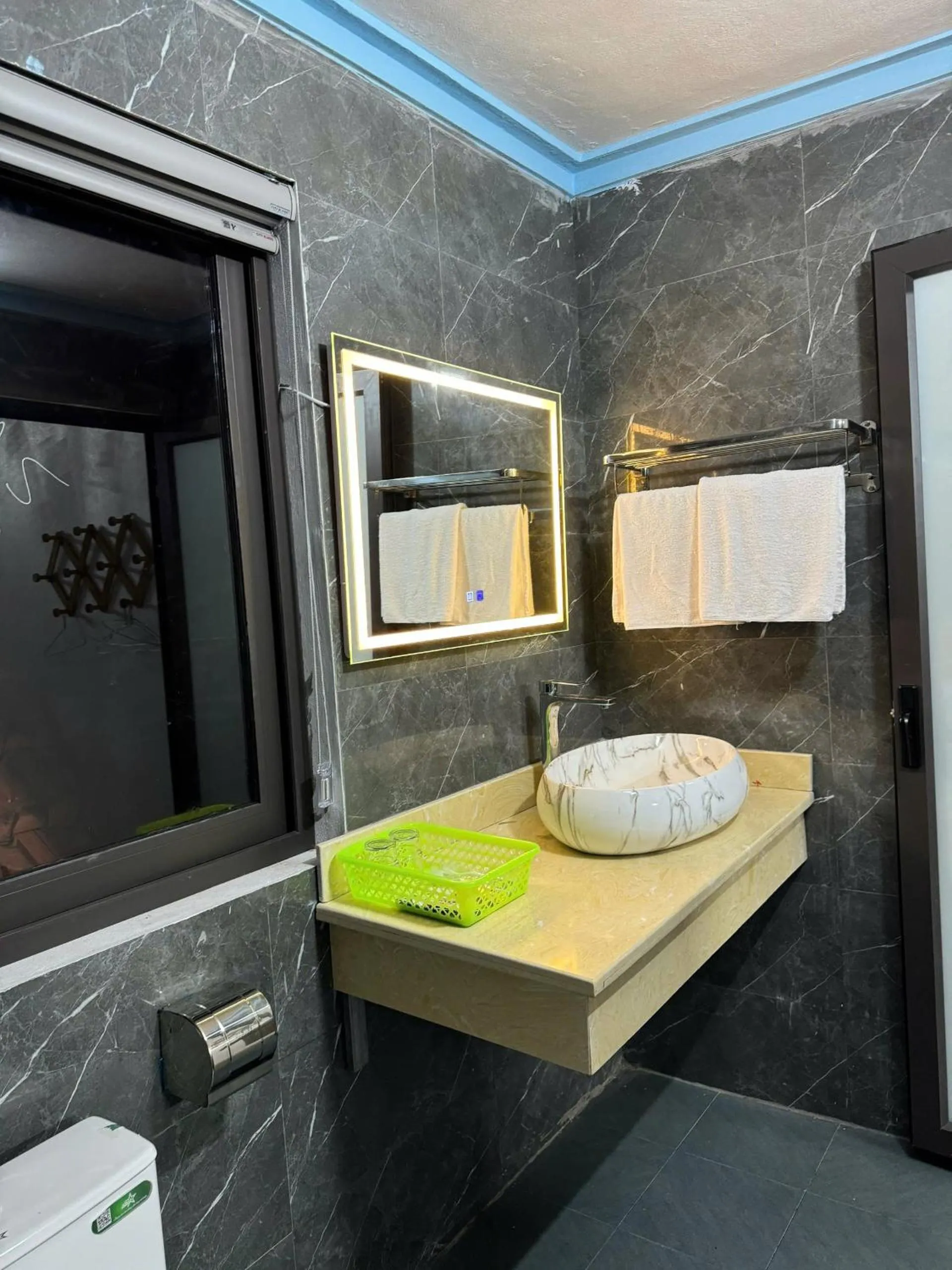 Bathroom in Tam Coc Charming Bungalow