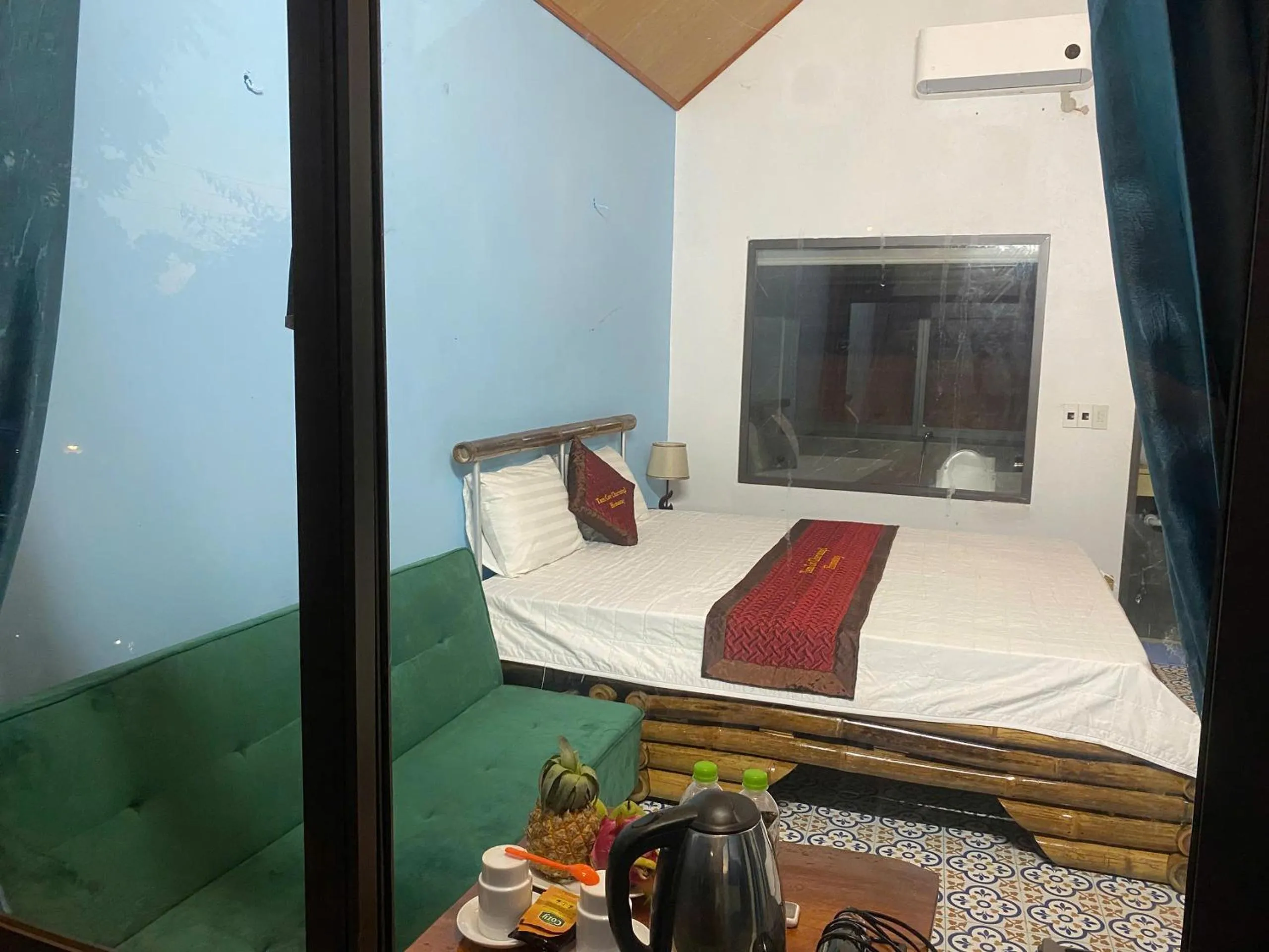 Bed in Tam Coc Charming Bungalow