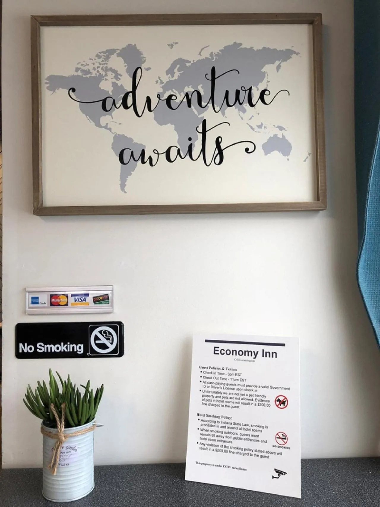 Economy Inn Bloomington