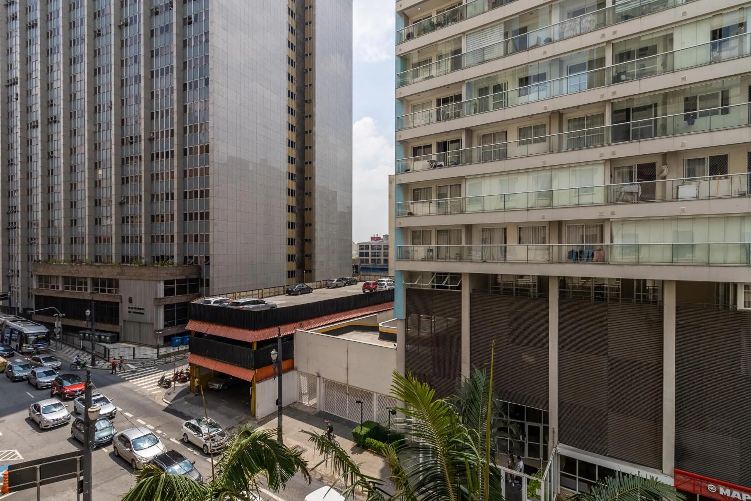 City view in Jacques Pilon Residence