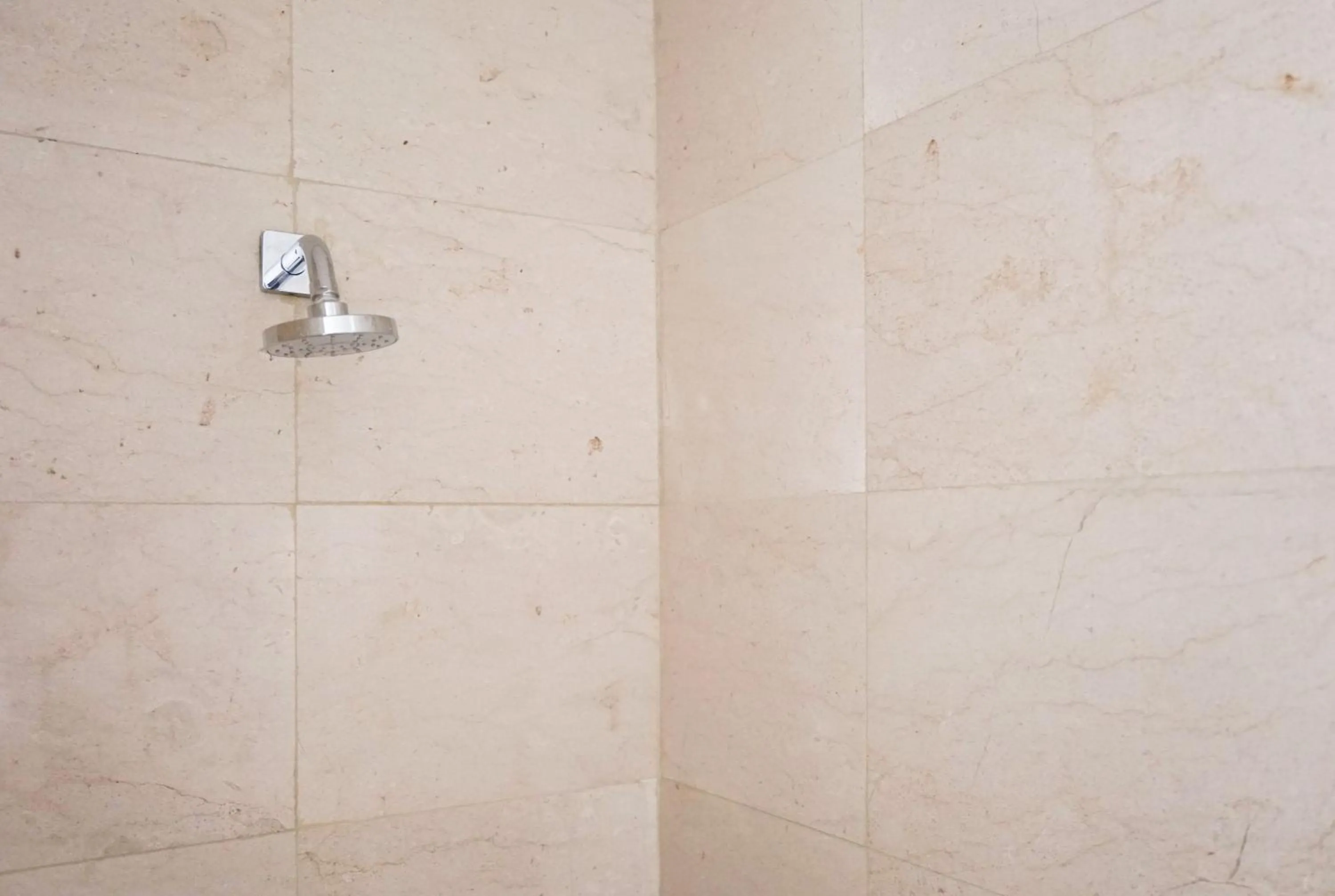 South Tower 2BR at L'Avenue Apartment By Travelio