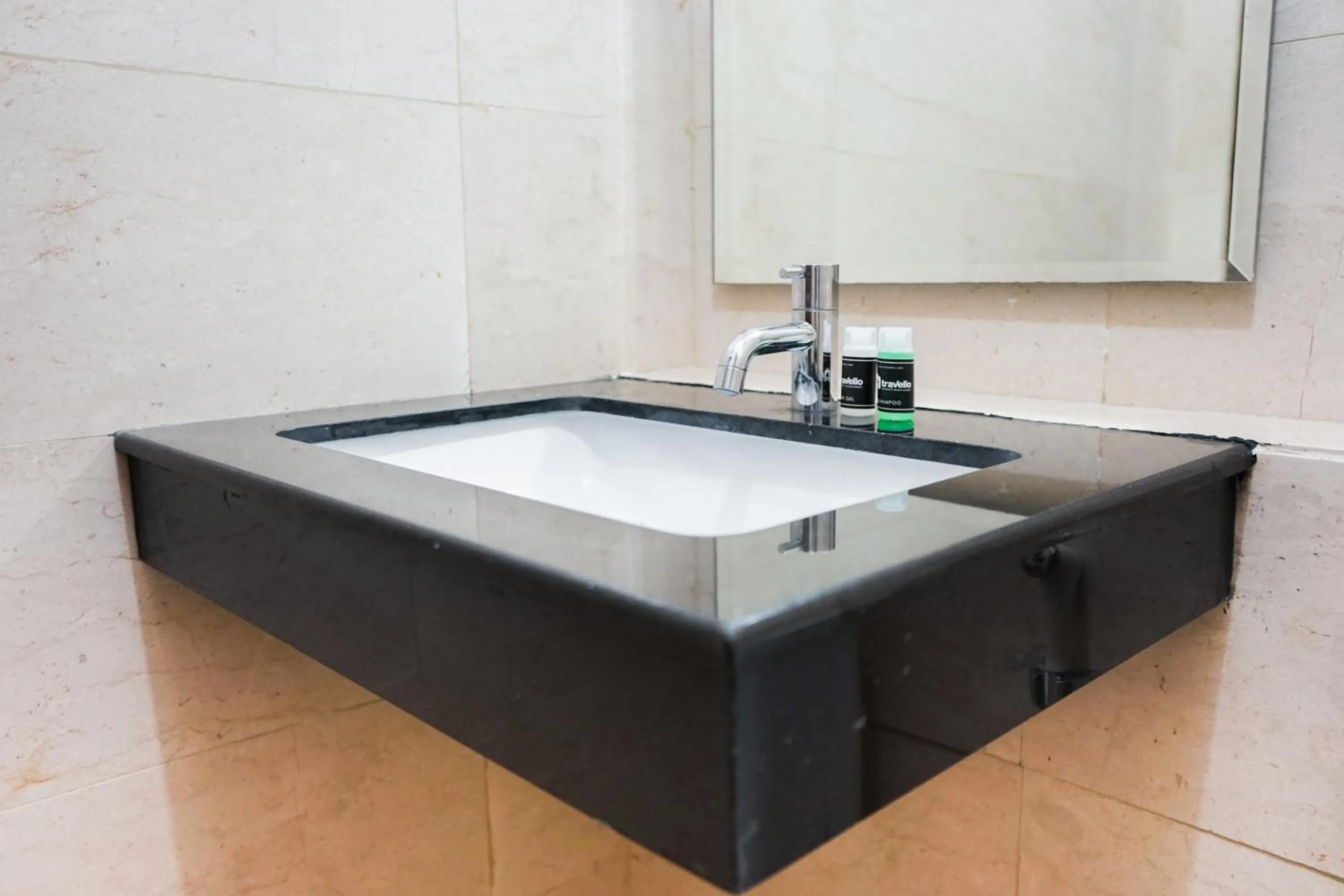 South Tower 2BR at L'Avenue Apartment By Travelio