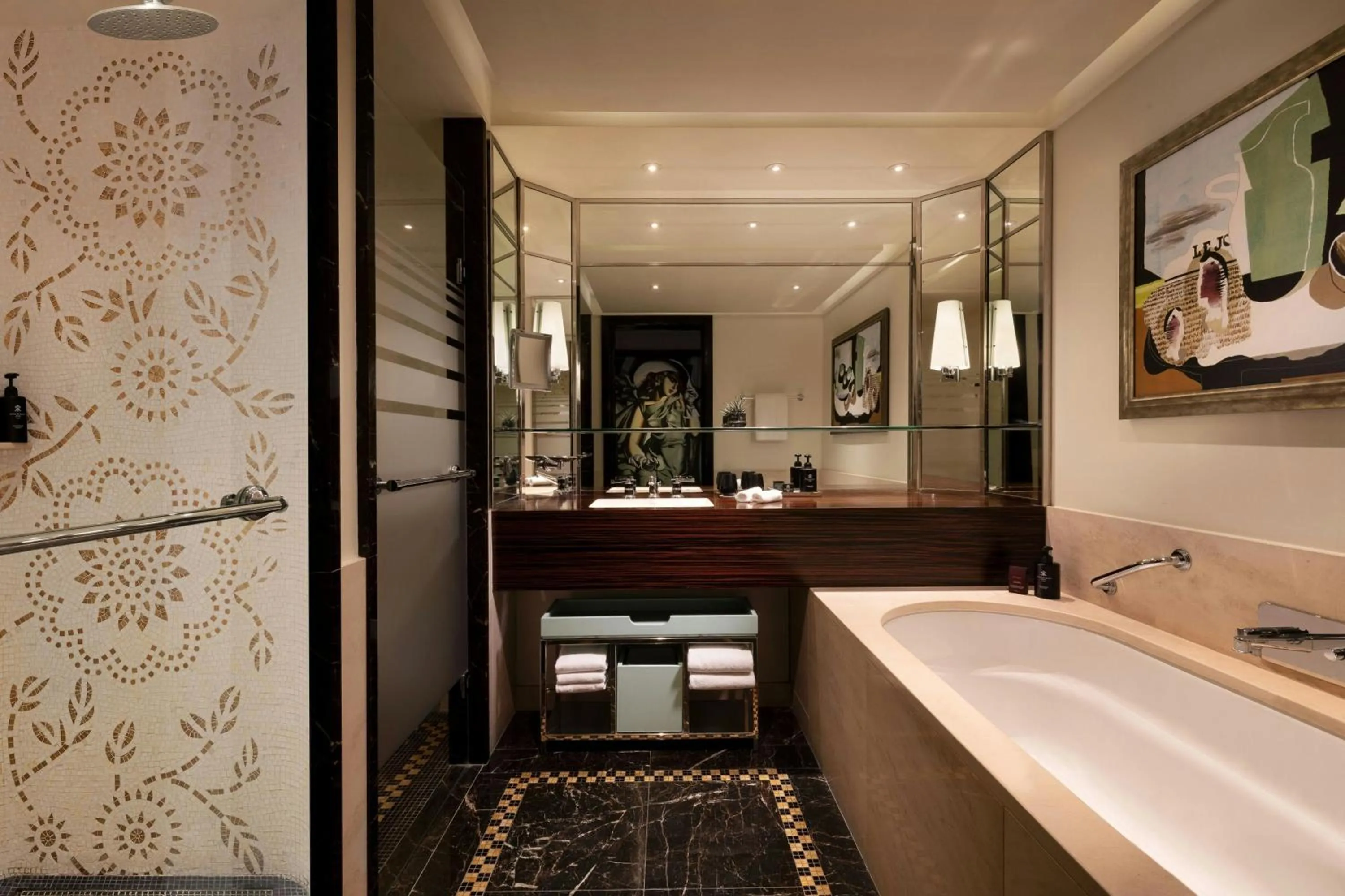 Bathroom in Prince de Galles, a Luxury Collection hotel, Paris