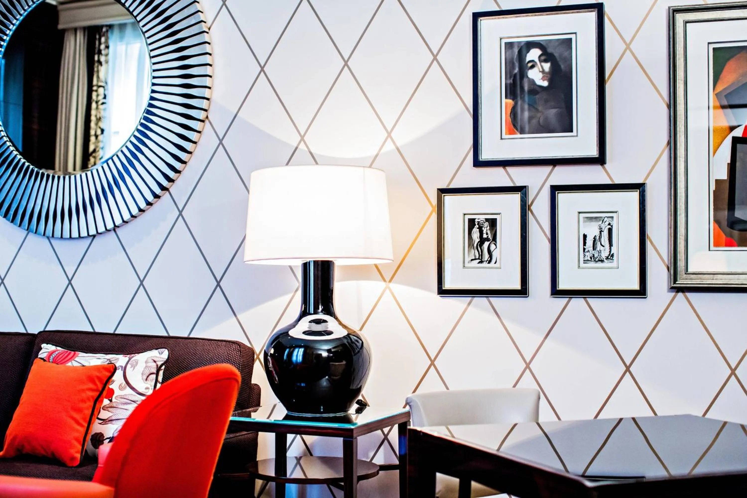 Living room in Prince de Galles, a Luxury Collection hotel, Paris