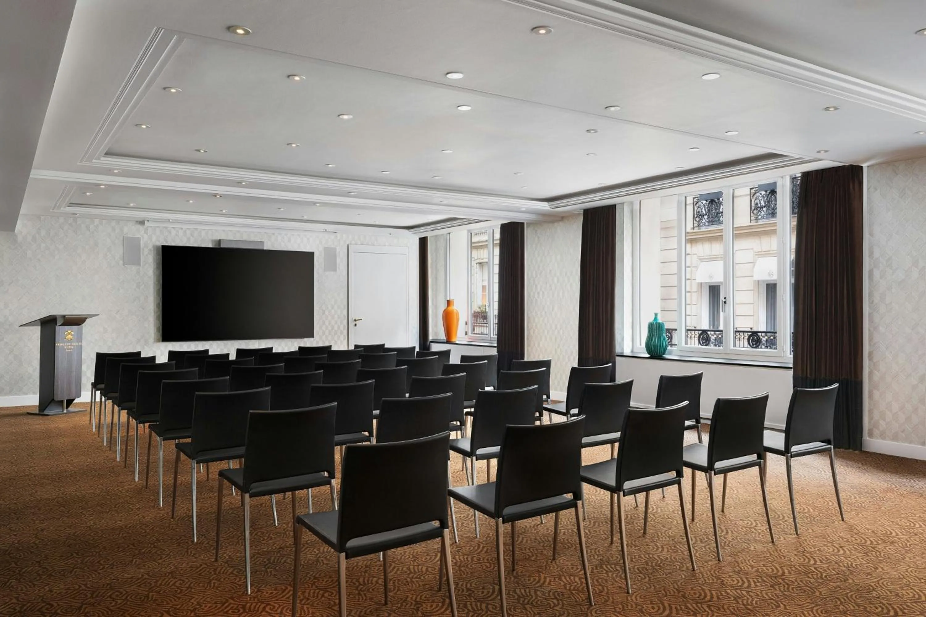 Meeting/conference room in Prince de Galles, a Luxury Collection hotel, Paris