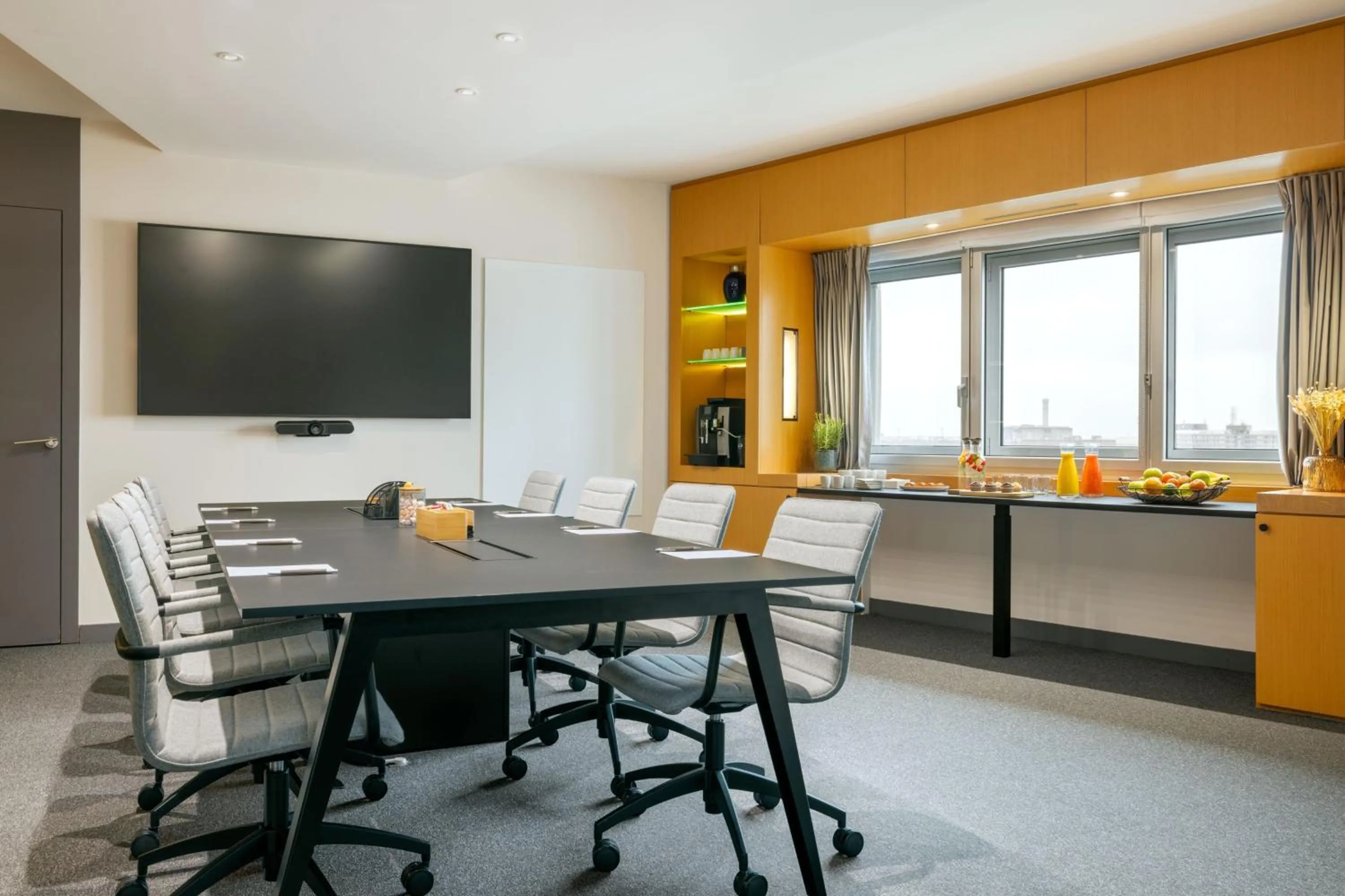 Meeting/conference room in Sheraton Paris Charles de Gaulle Airport Hotel