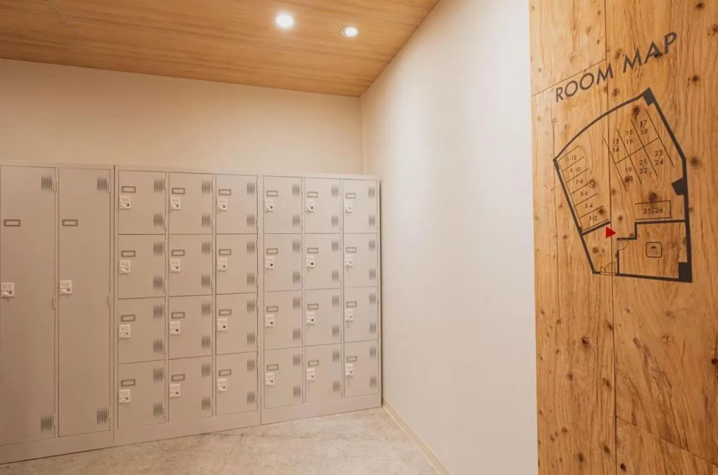 safe in Mash Cafe & Bed NAGANO