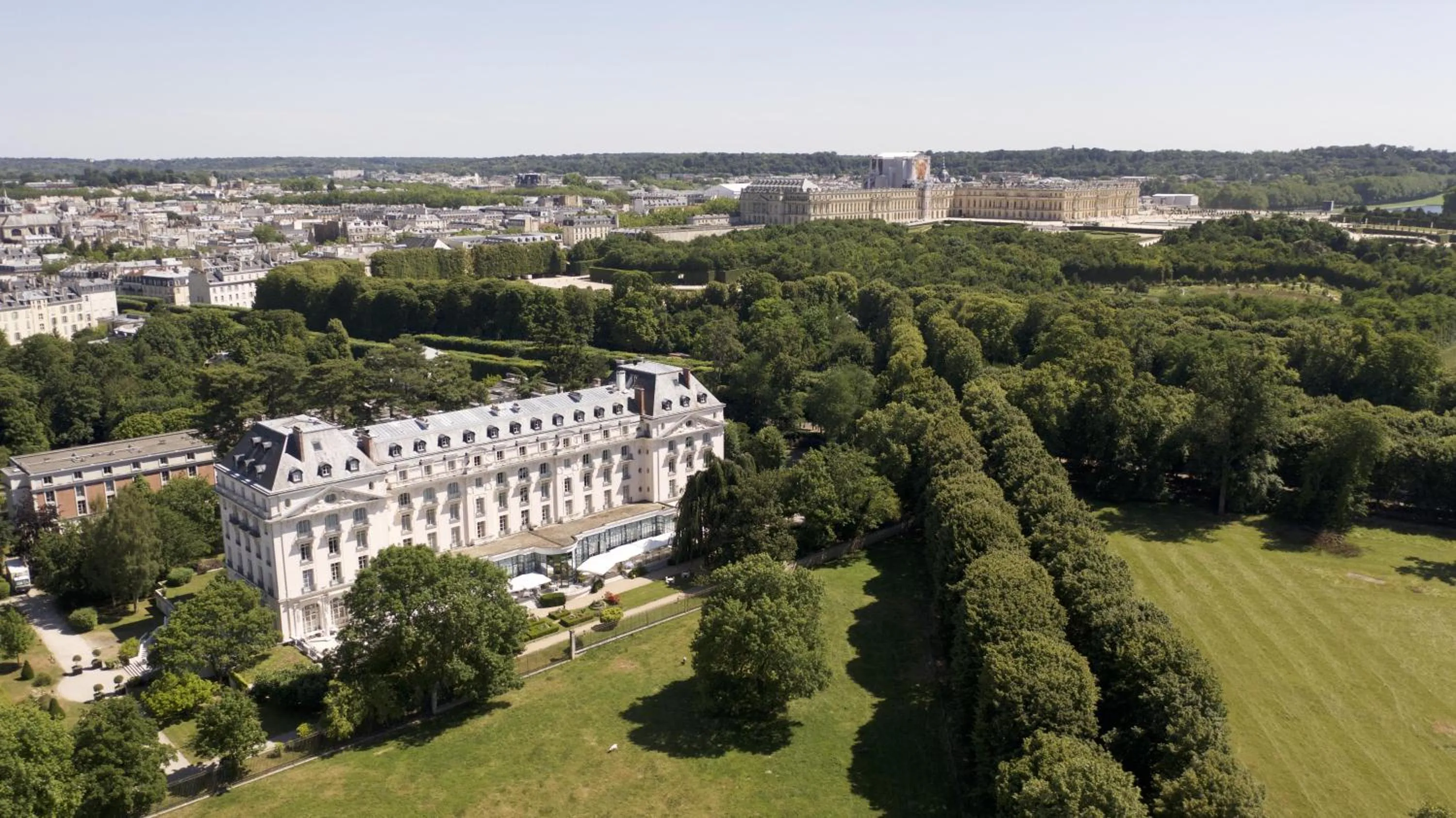 Property building in Waldorf Astoria Versailles - Trianon Palace