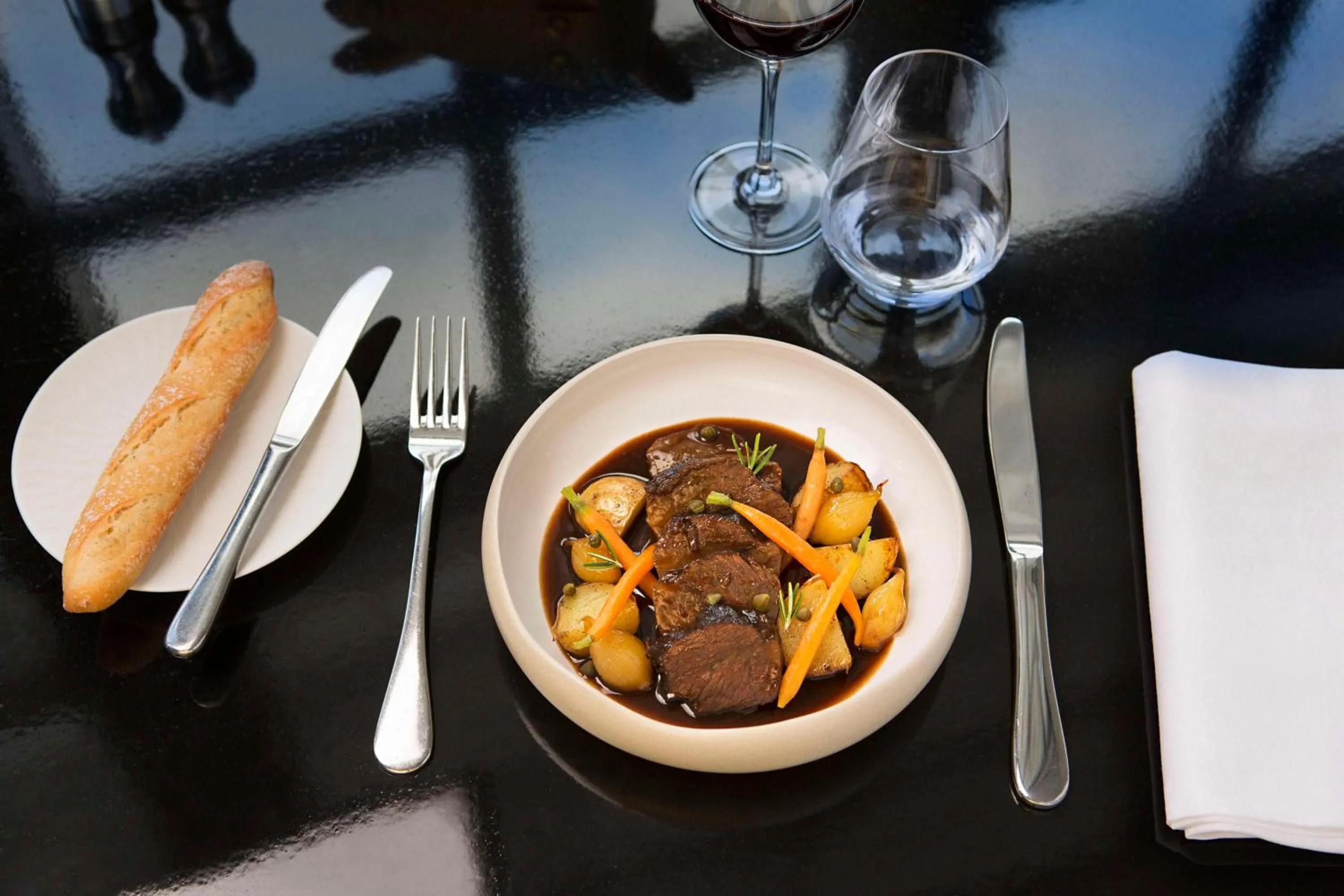 Restaurant/places to eat in Waldorf Astoria Versailles - Trianon Palace