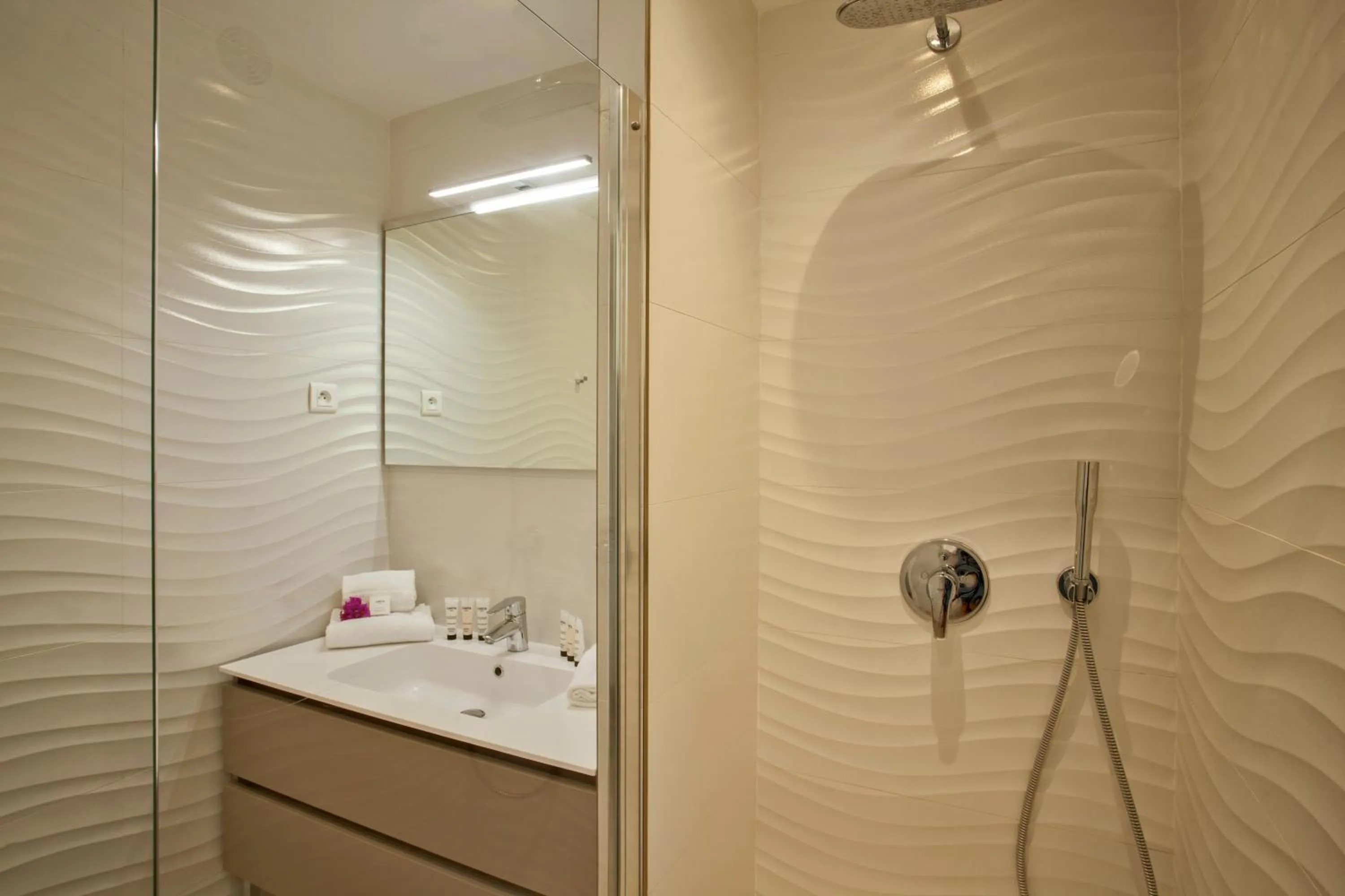 Shower in Résidence Arco Plage