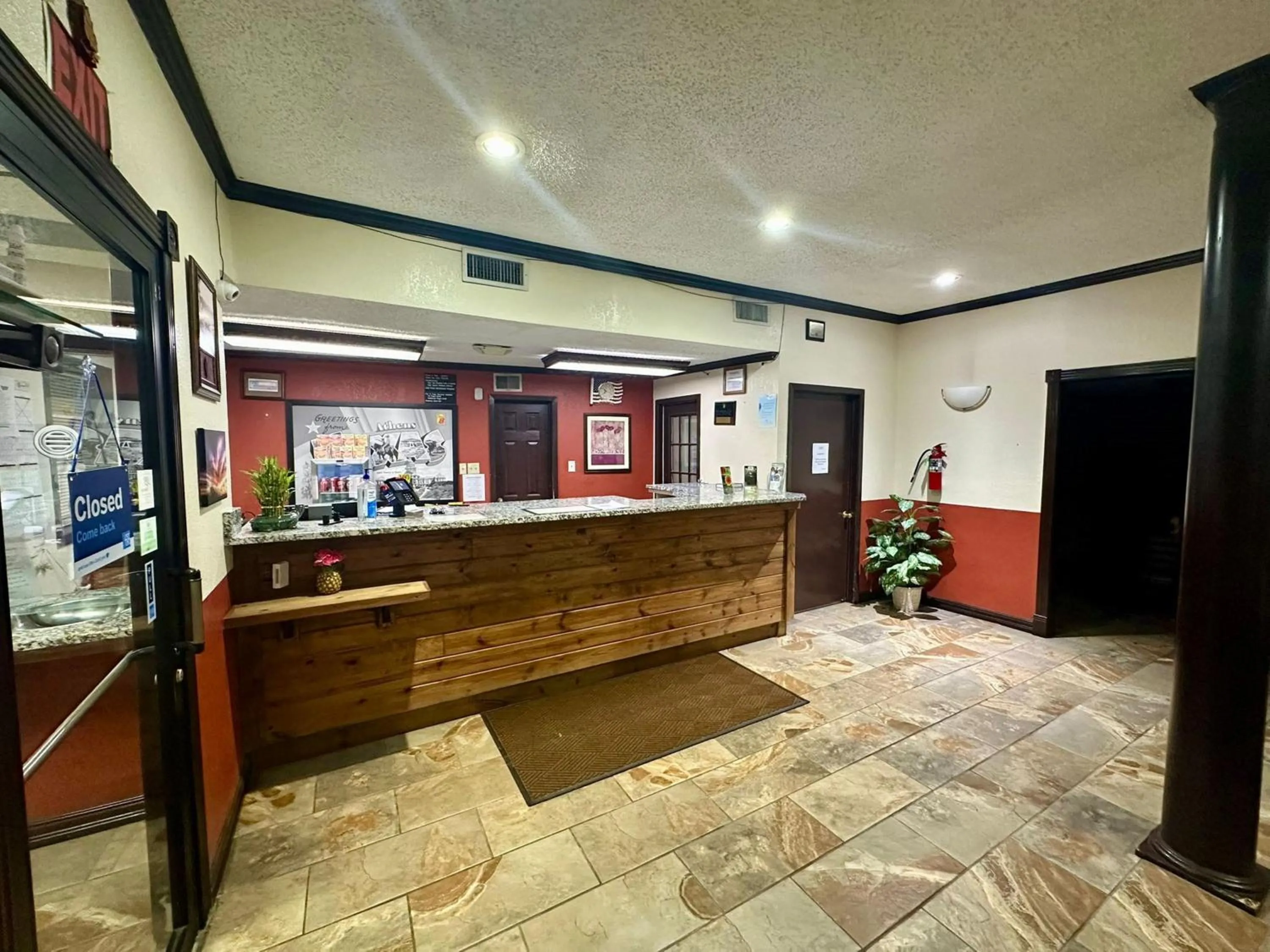 Lobby or reception in Super 8 by Wyndham Athens TX