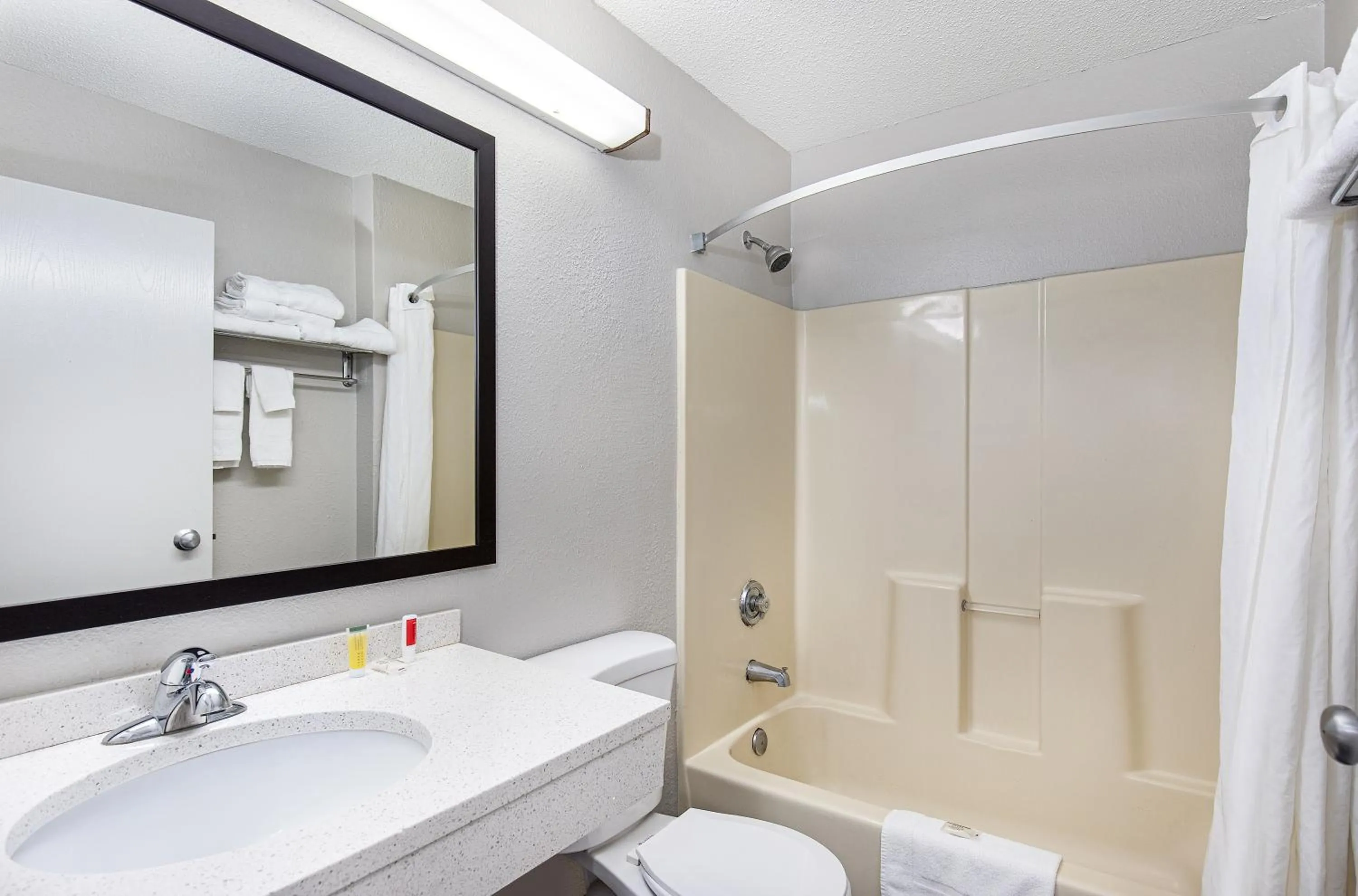 Bathroom in Microtel Inn & Suites by Wyndham Cordova Memphis I-40 East