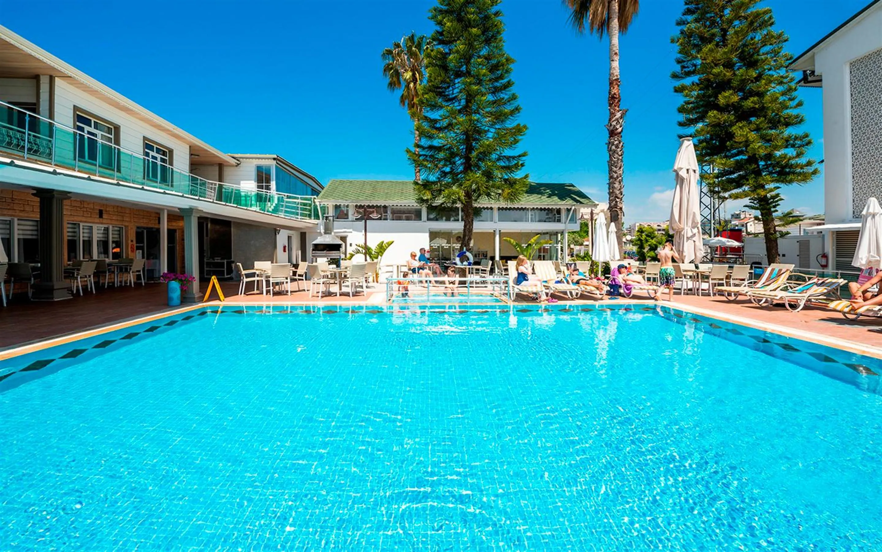 Day in Clover Magic Altınkum Park Hotel