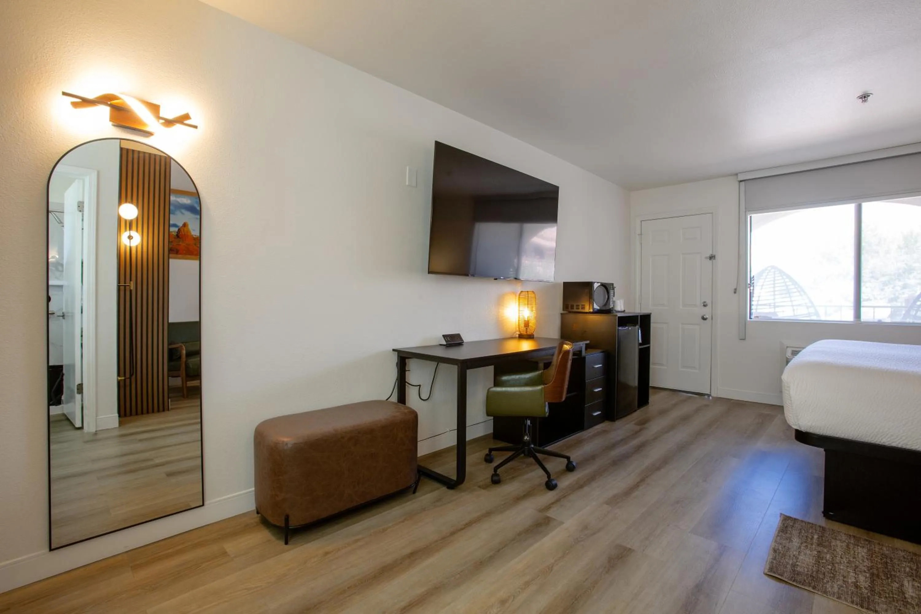 TV and multimedia, Bed in GreenTree Inn Sedona