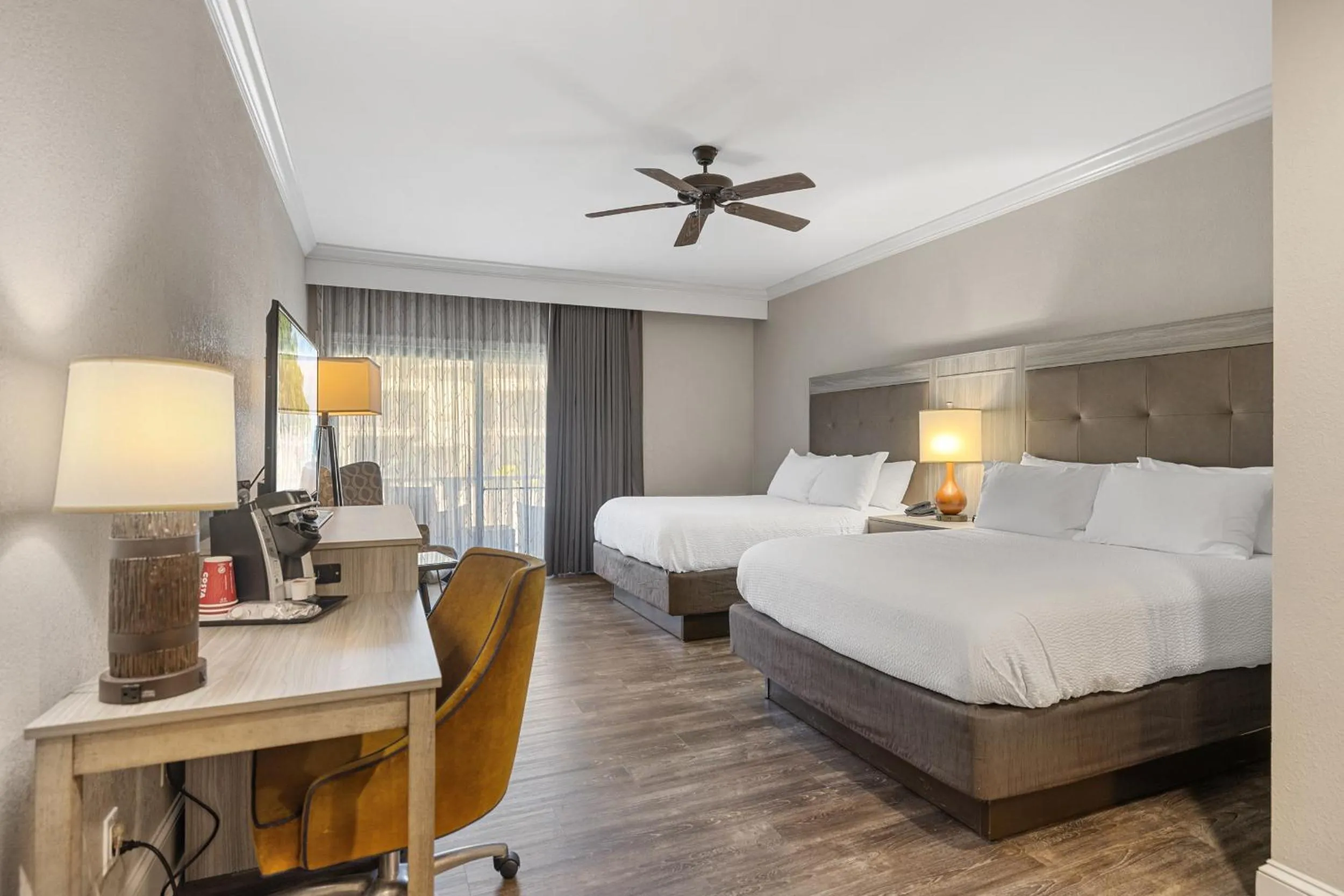 Bed in The Ridges Resort on Lake Chatuge