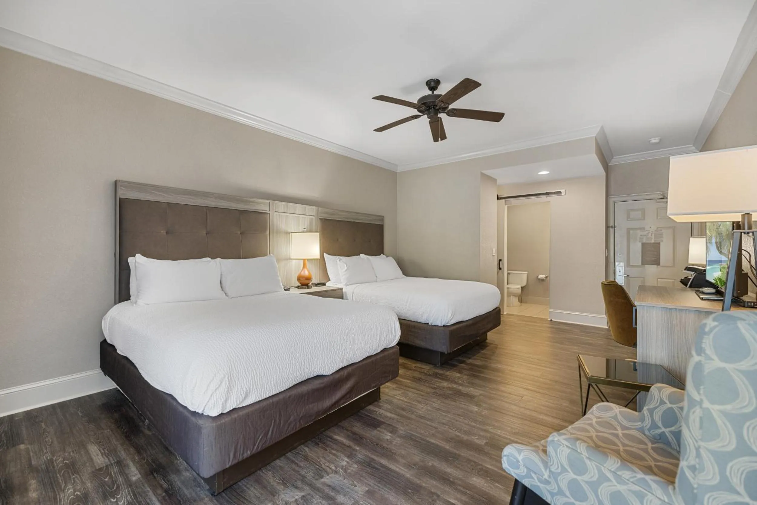 Bed in The Ridges Resort on Lake Chatuge