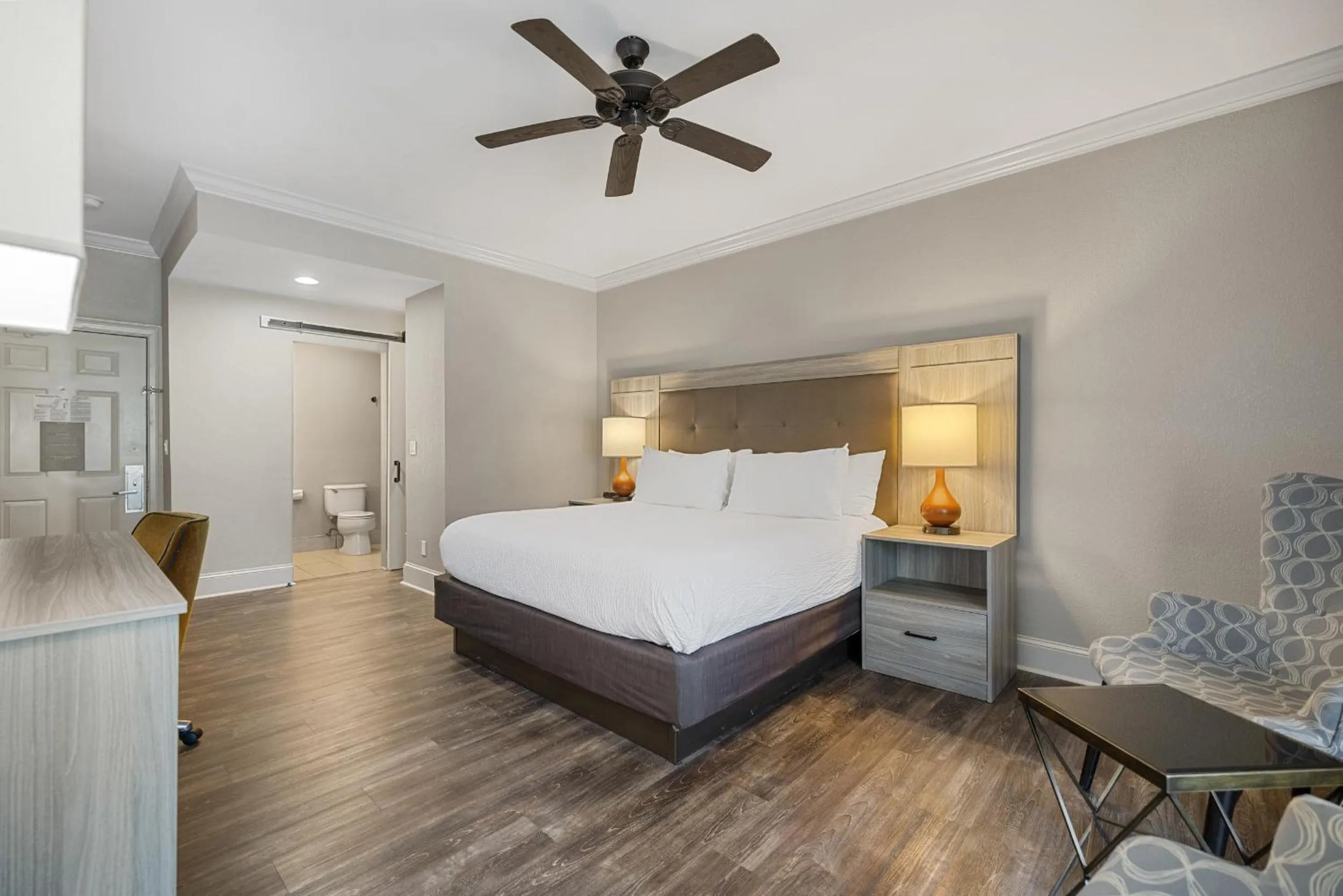 Bed in The Ridges Resort on Lake Chatuge