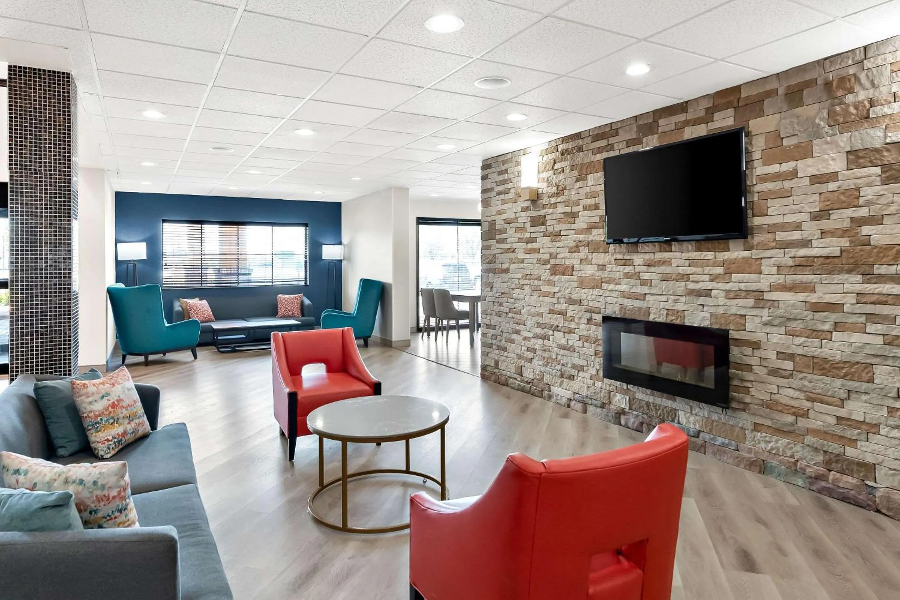 Lobby or reception in Comfort Suites Columbus