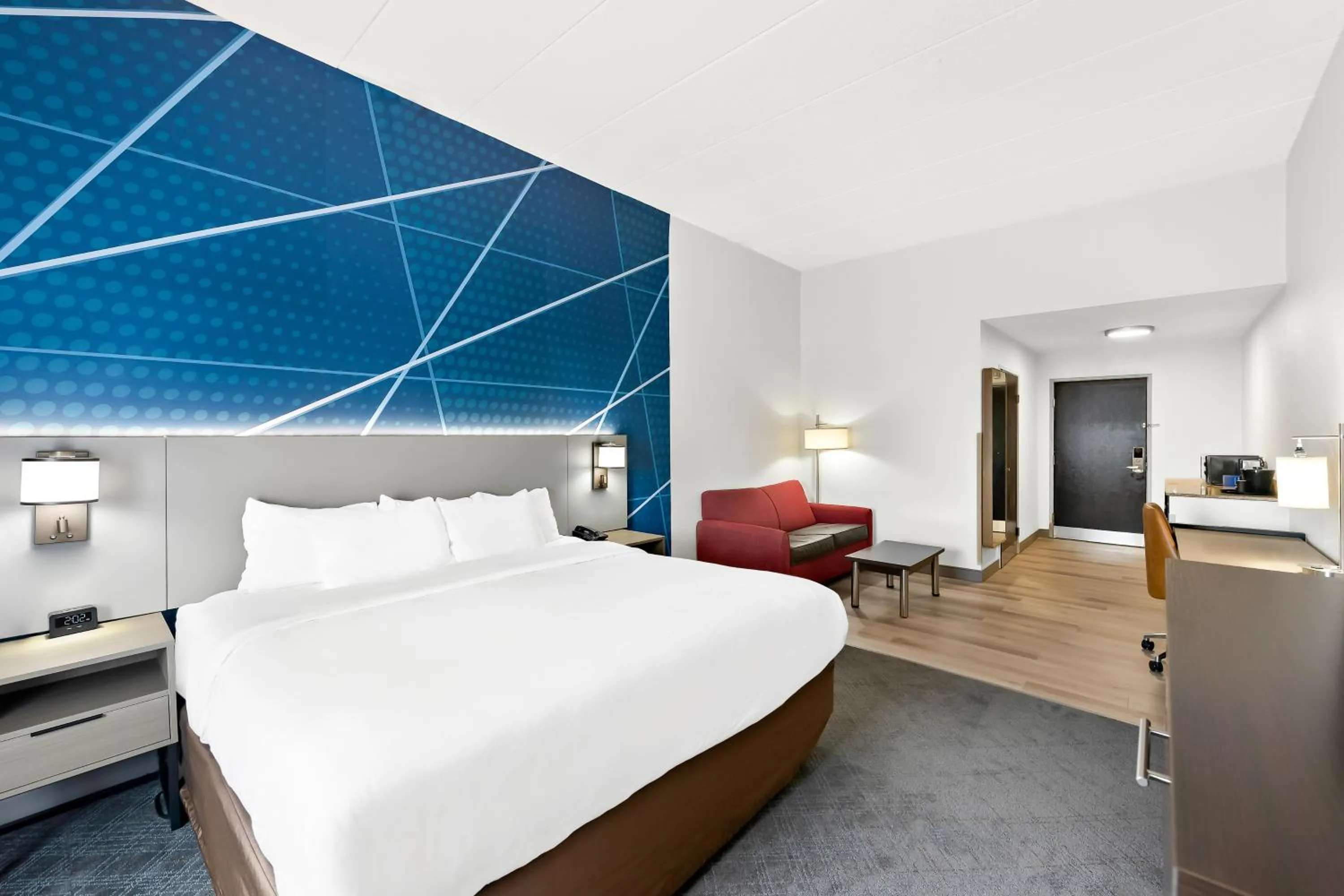 Bed in Comfort Suites Columbus