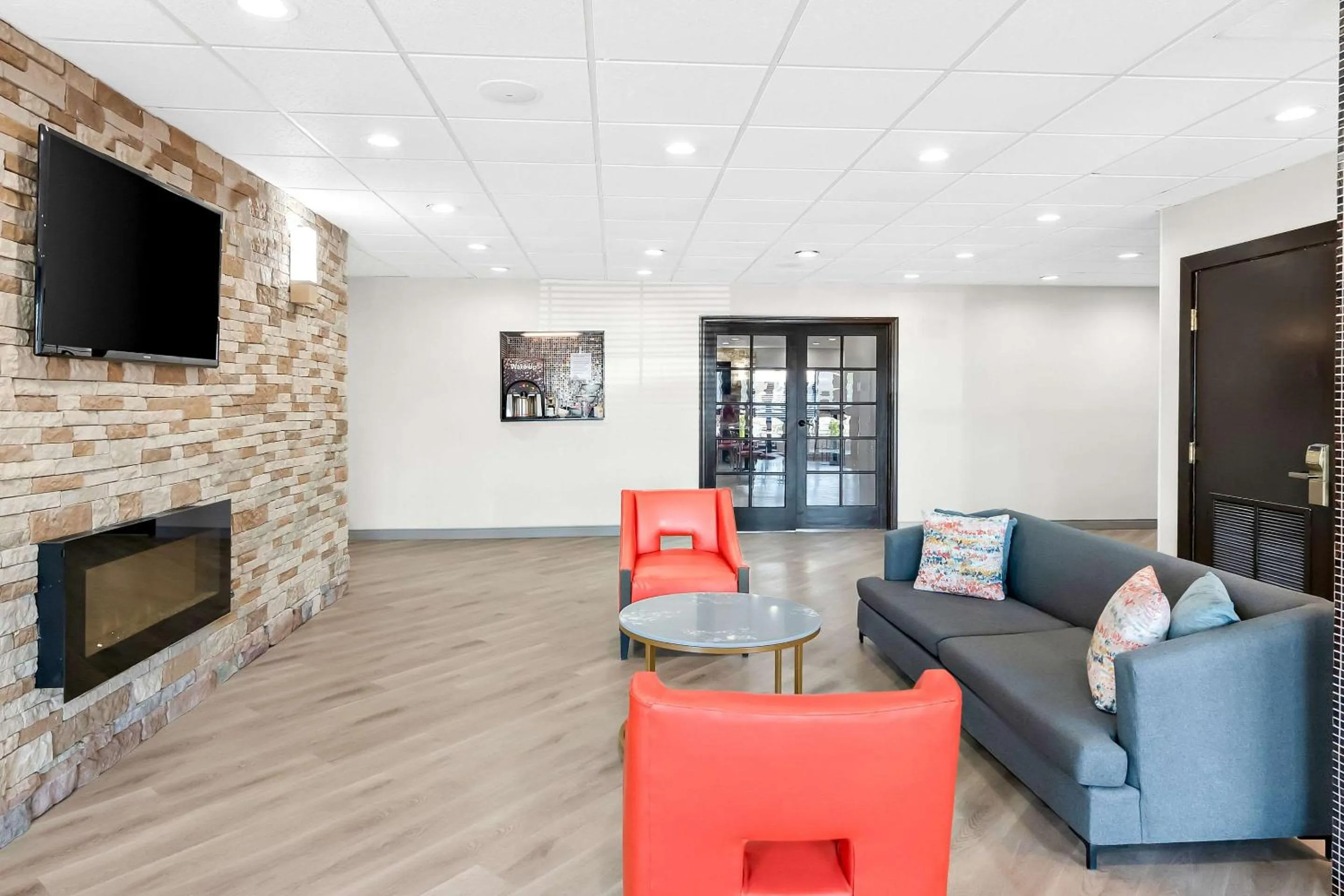 Lobby or reception in Comfort Suites Columbus