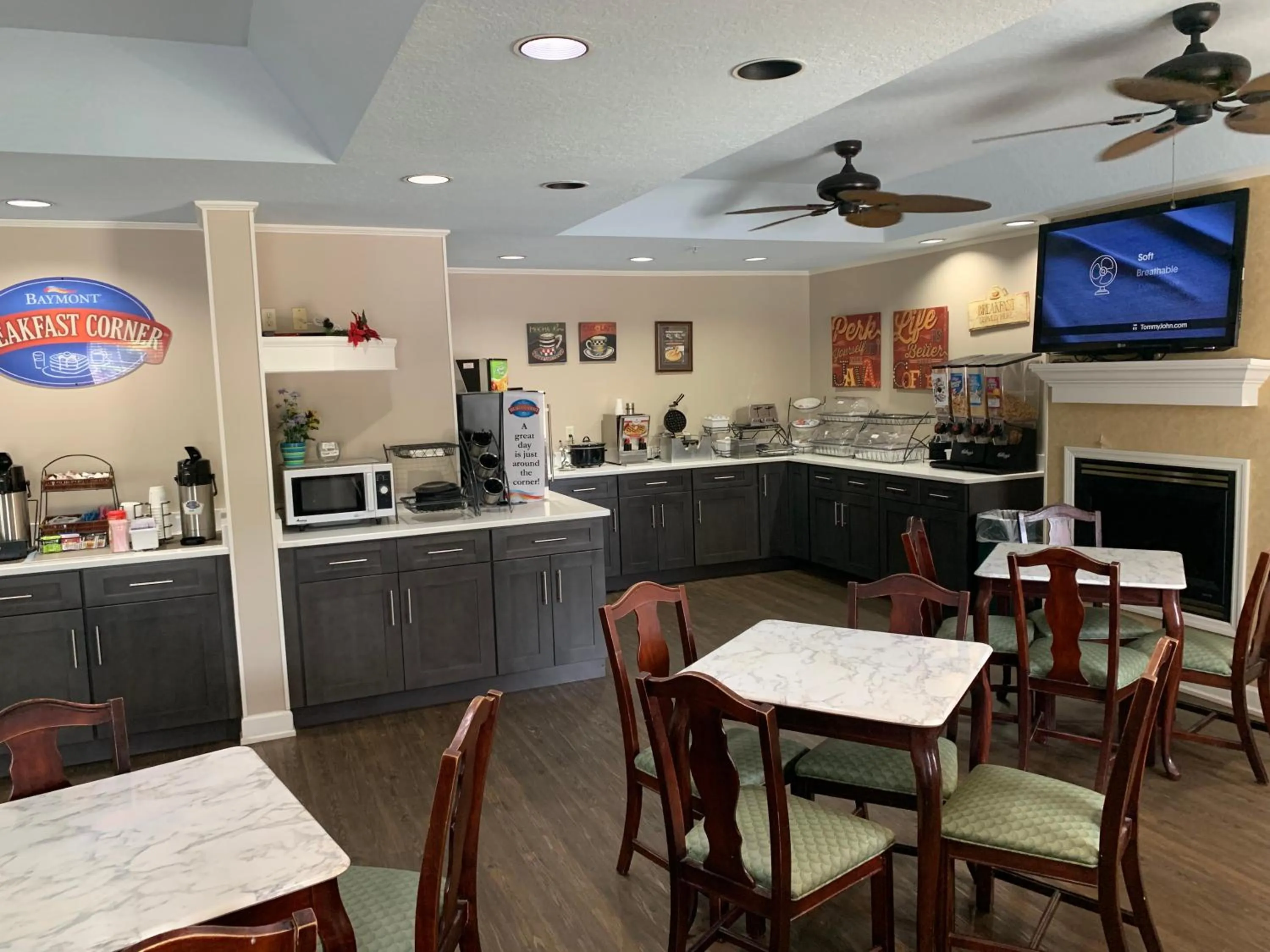 Restaurant/places to eat in Ormond Beach Inn