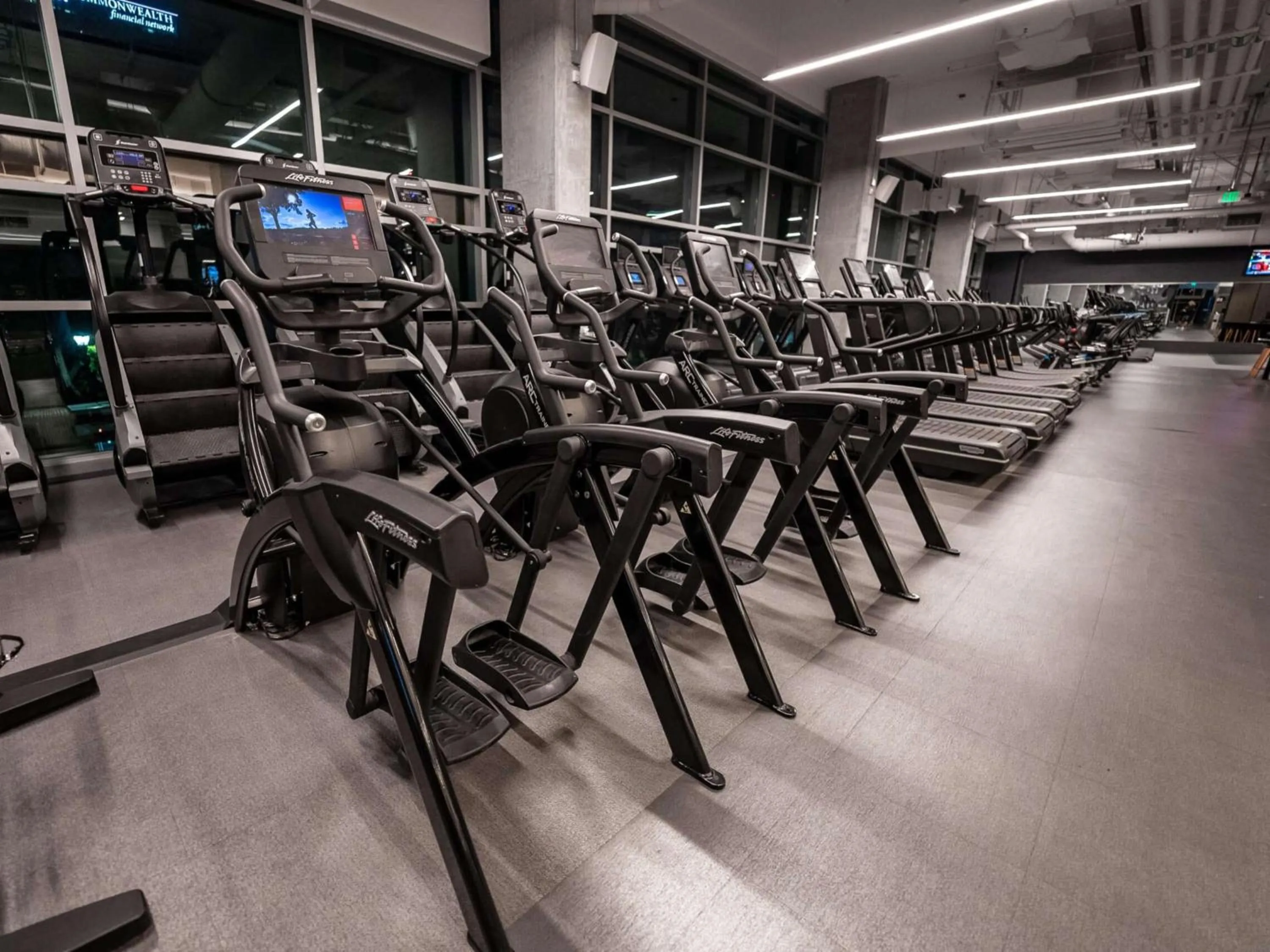 Fitness centre/facilities in Carte Hotel San Diego Downtown, Curio Collection By Hilton