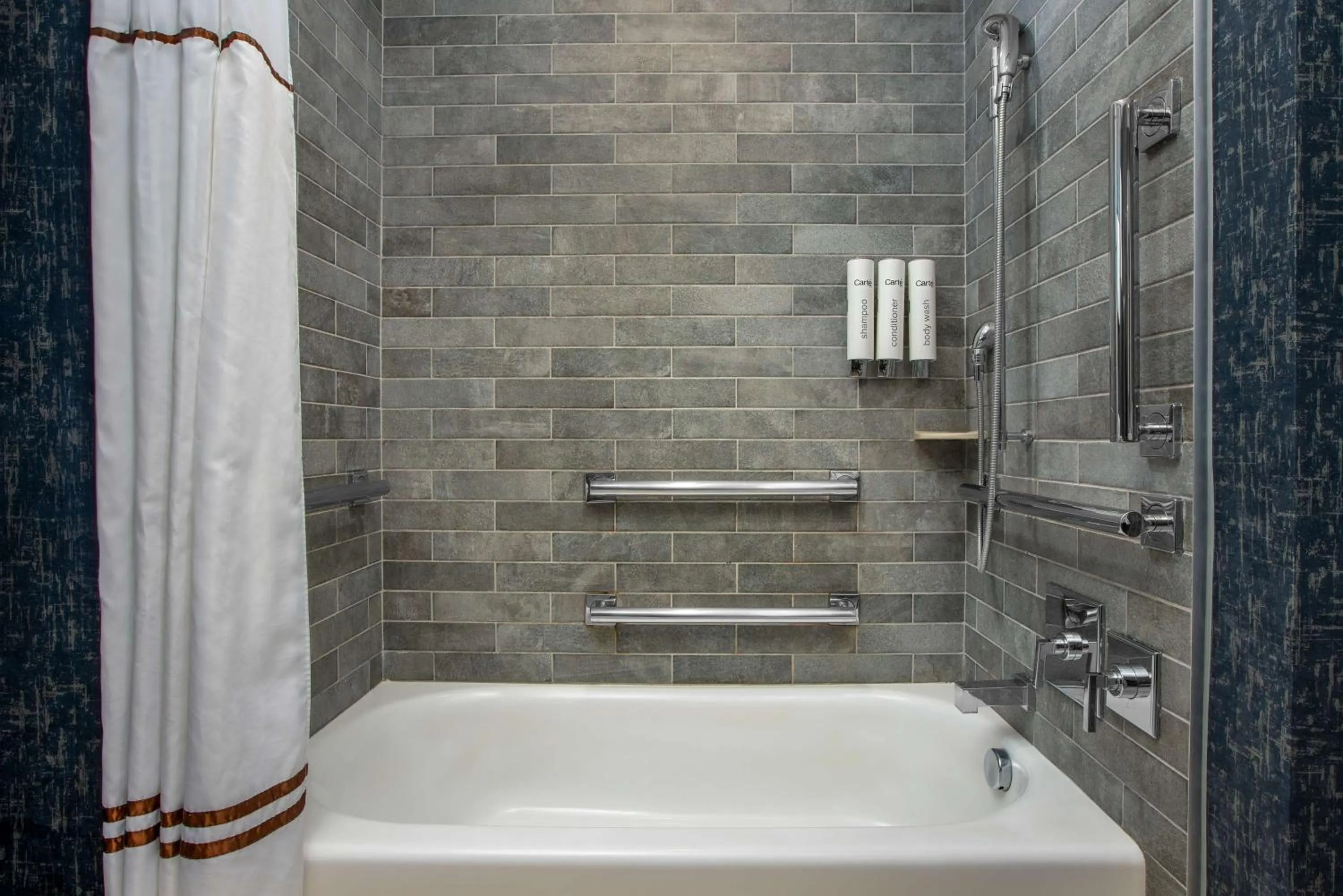 Bathroom in Carte Hotel San Diego Downtown, Curio Collection By Hilton