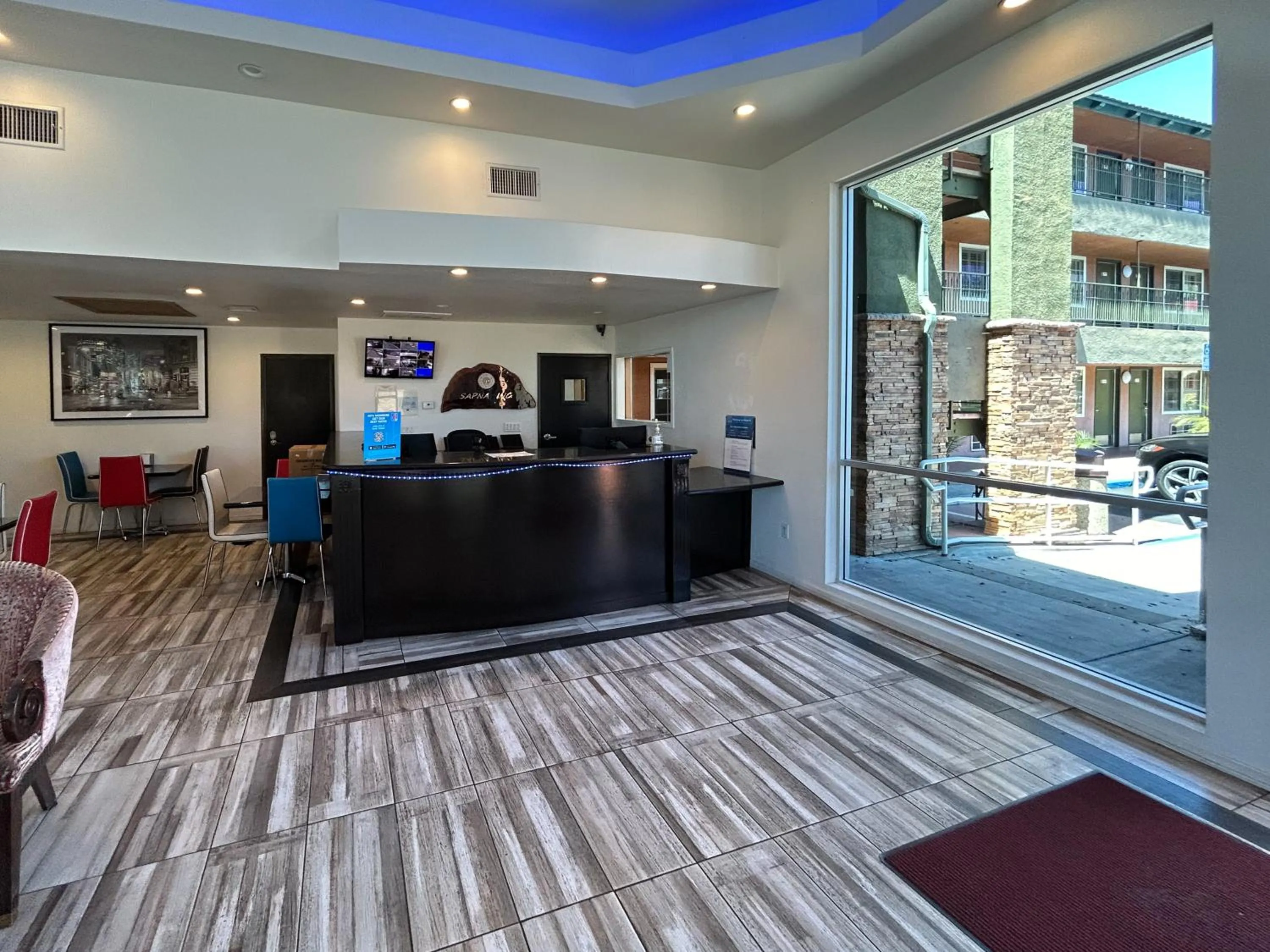 Lobby or reception in Motel 6 Pasadena, CA Old Town Pasadena Area