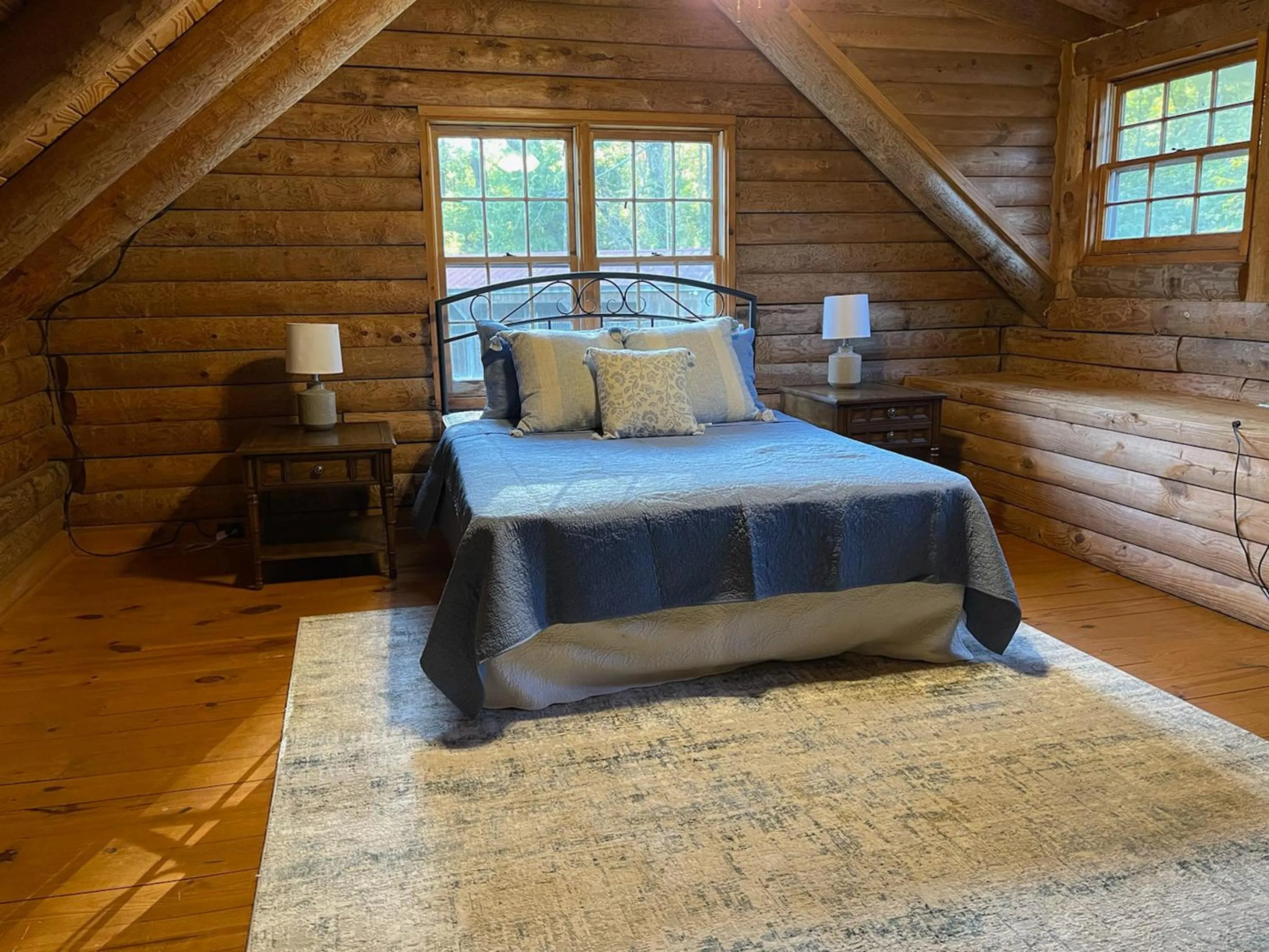 Bed in Graves Mountain Farm & Lodges