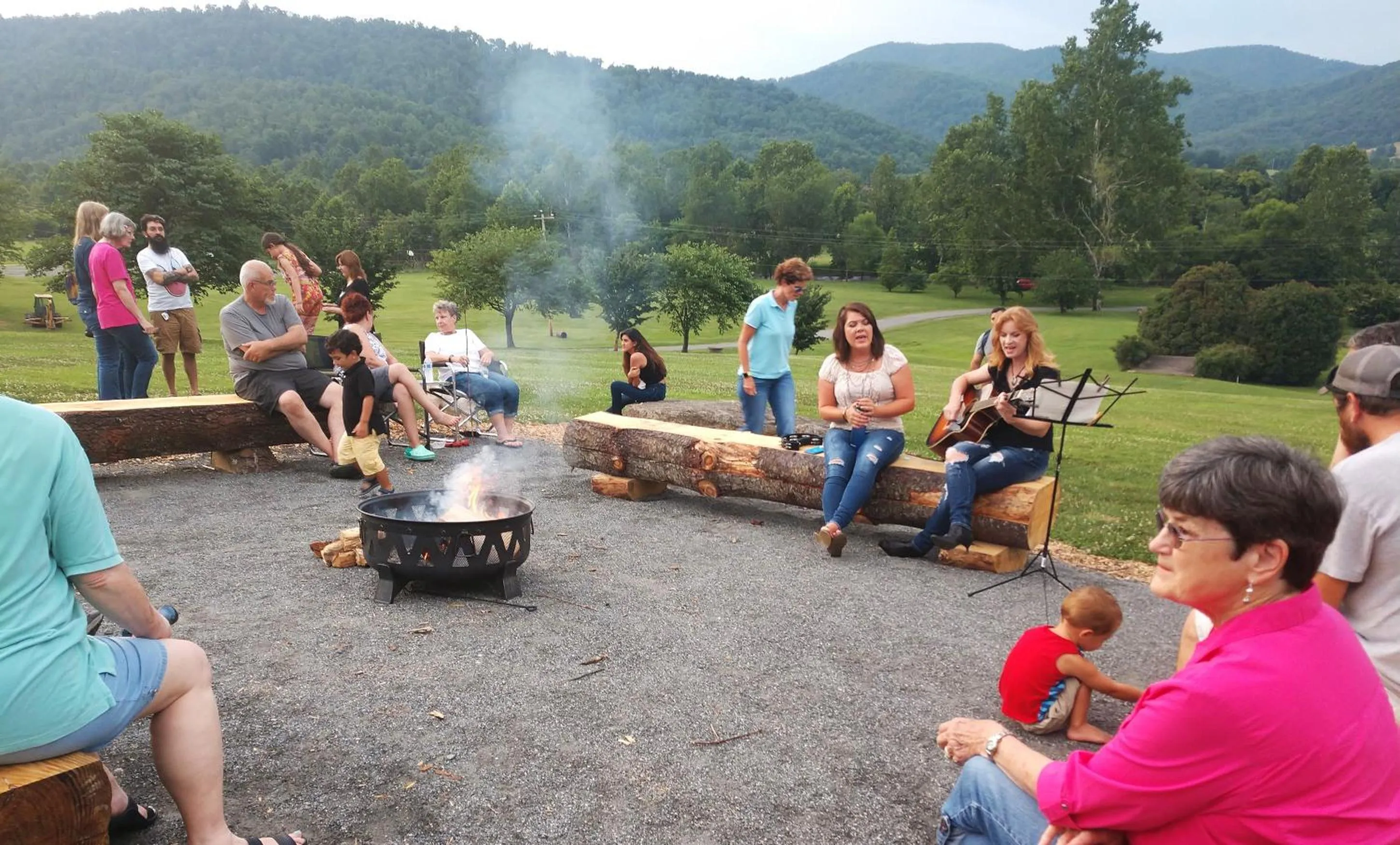 children in Graves Mountain Farm & Lodges