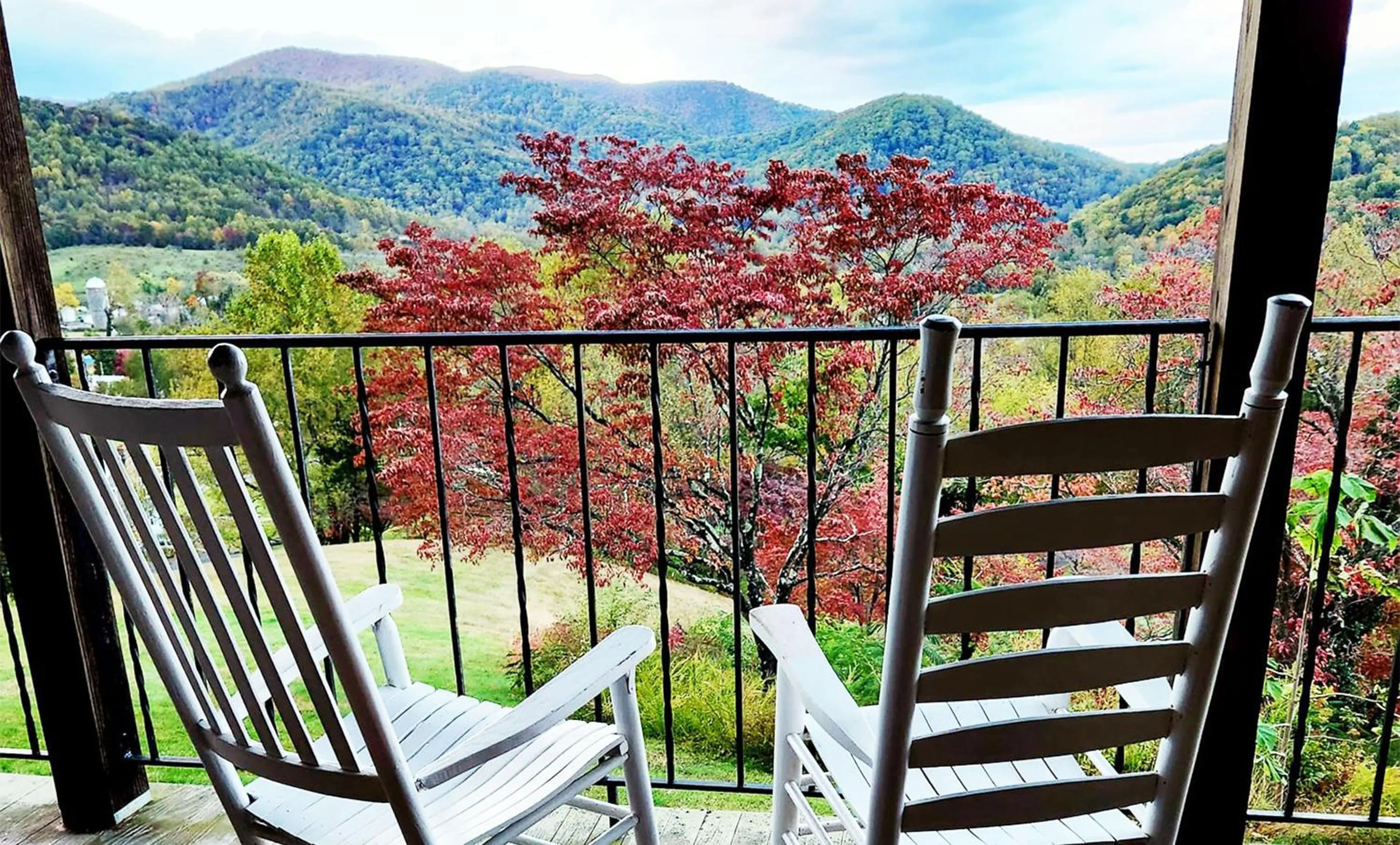 Property building in Graves Mountain Farm & Lodges